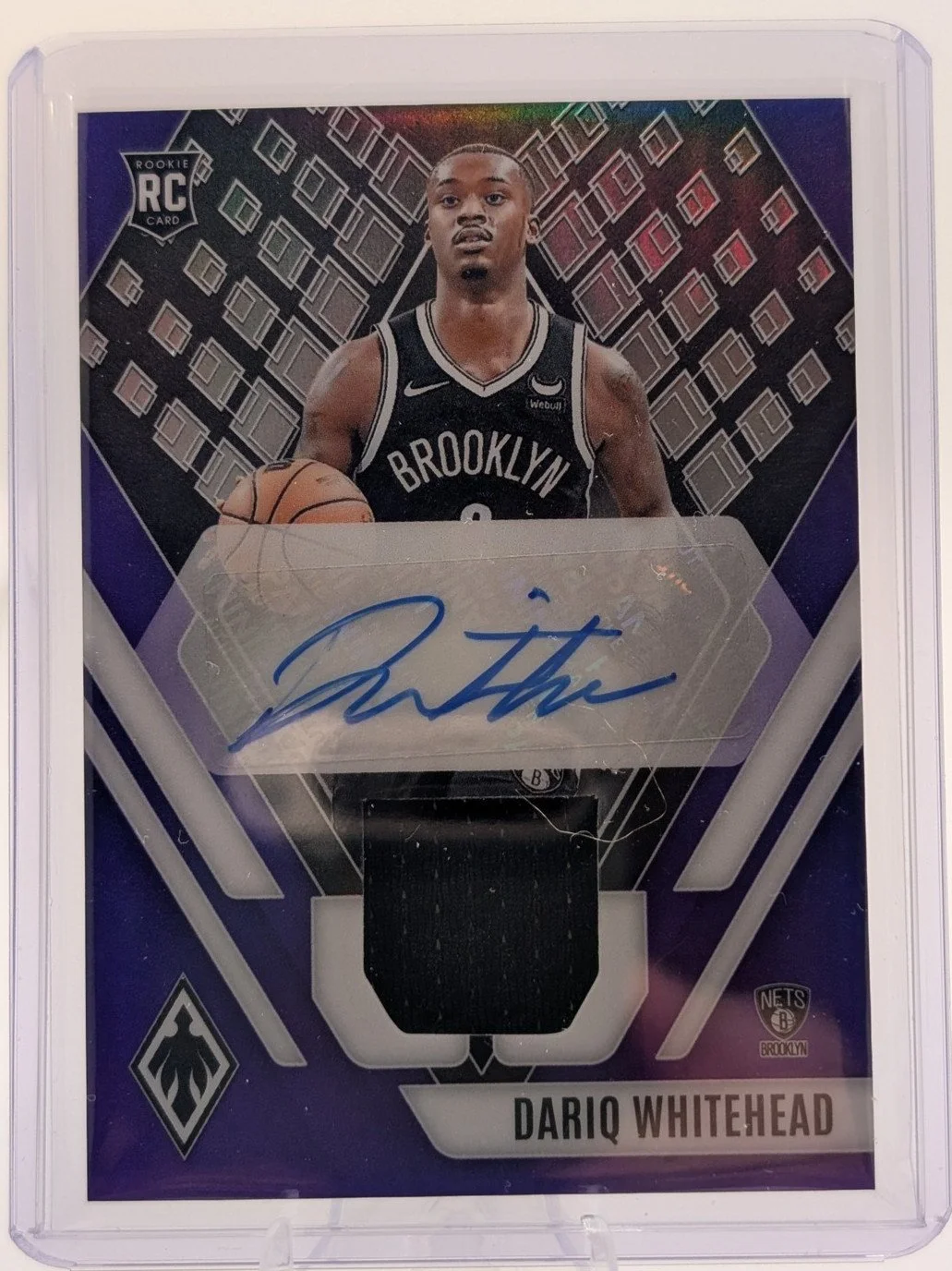 Front of 2023-24 Panini Phoenix #RJA-DWH Dariq Whitehead Rookie  Autographs Purple #/99
