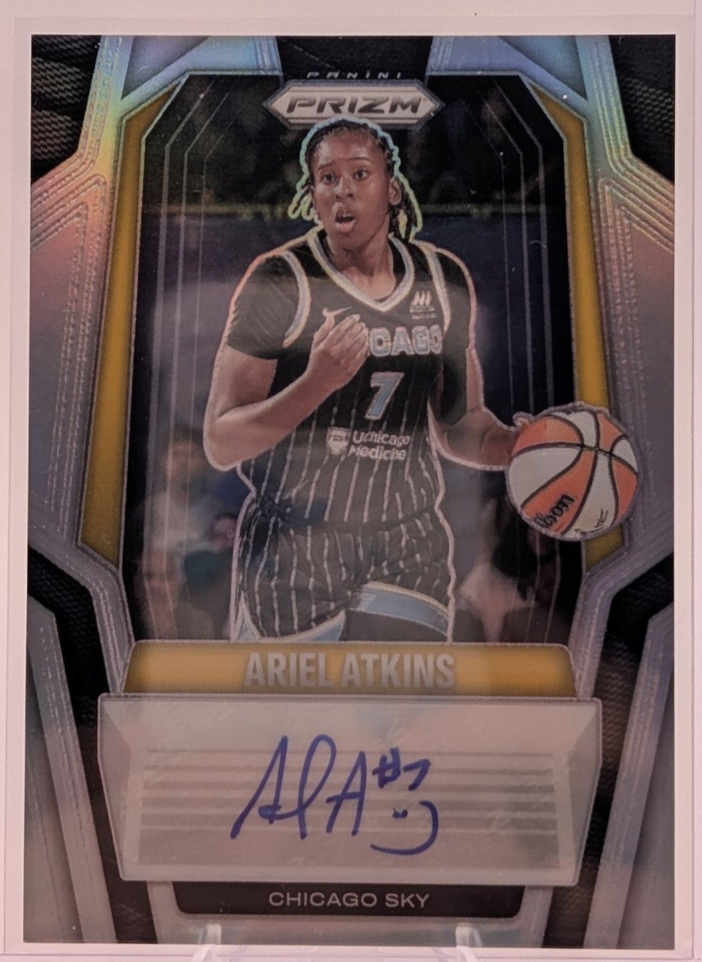 Front of 2025 Panini WNBA Prizm Ariel Atkins Silver Prizm Auto #SG-AA