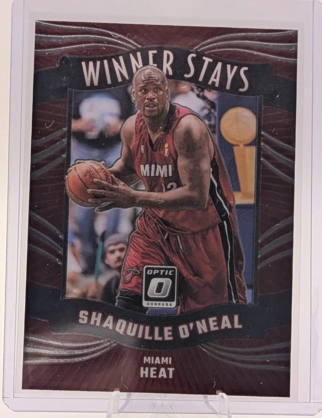 Front of 2023-24 Donruss Optic #17 Shaquille O'Neal Winner Stays Holo