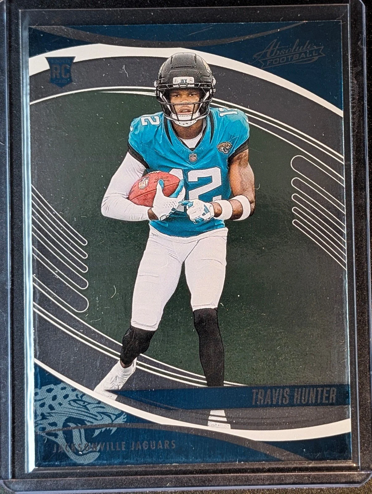 Front of 2025 Panini Absolute #186 Travis Hunter Rookie
