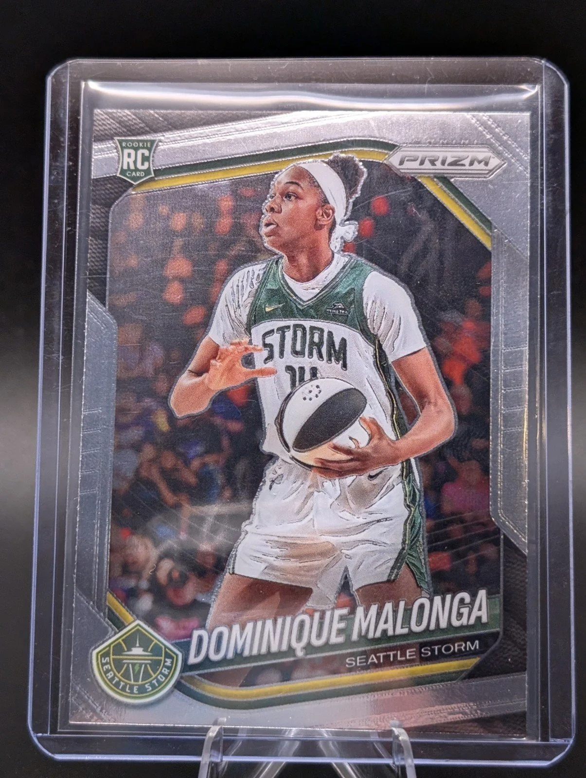 Front of 2025 Panini Prizm WNBA #116 Dominique Malonga