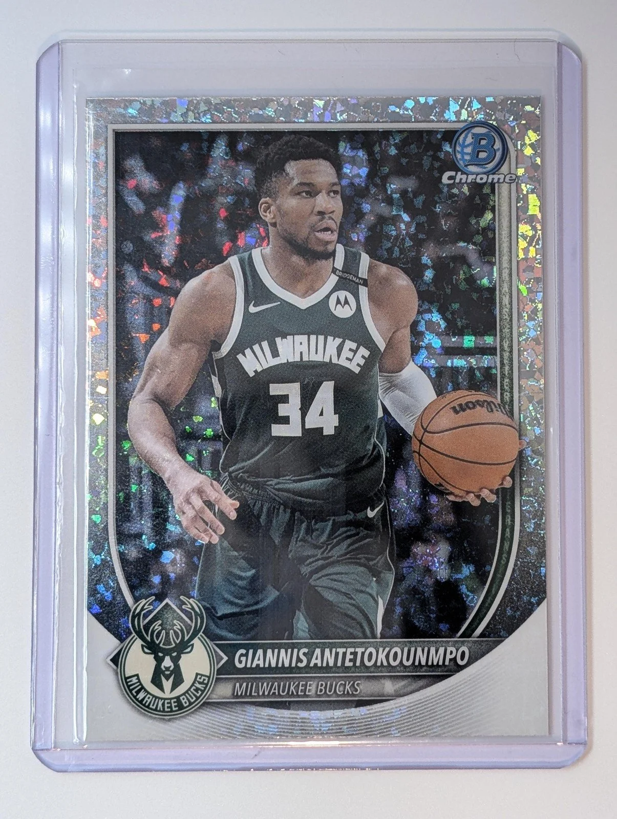 Front of 2025-26 Bowman #BCV-80 Giannis Antetokounmpo Chrome Mini-Diamond Refractor