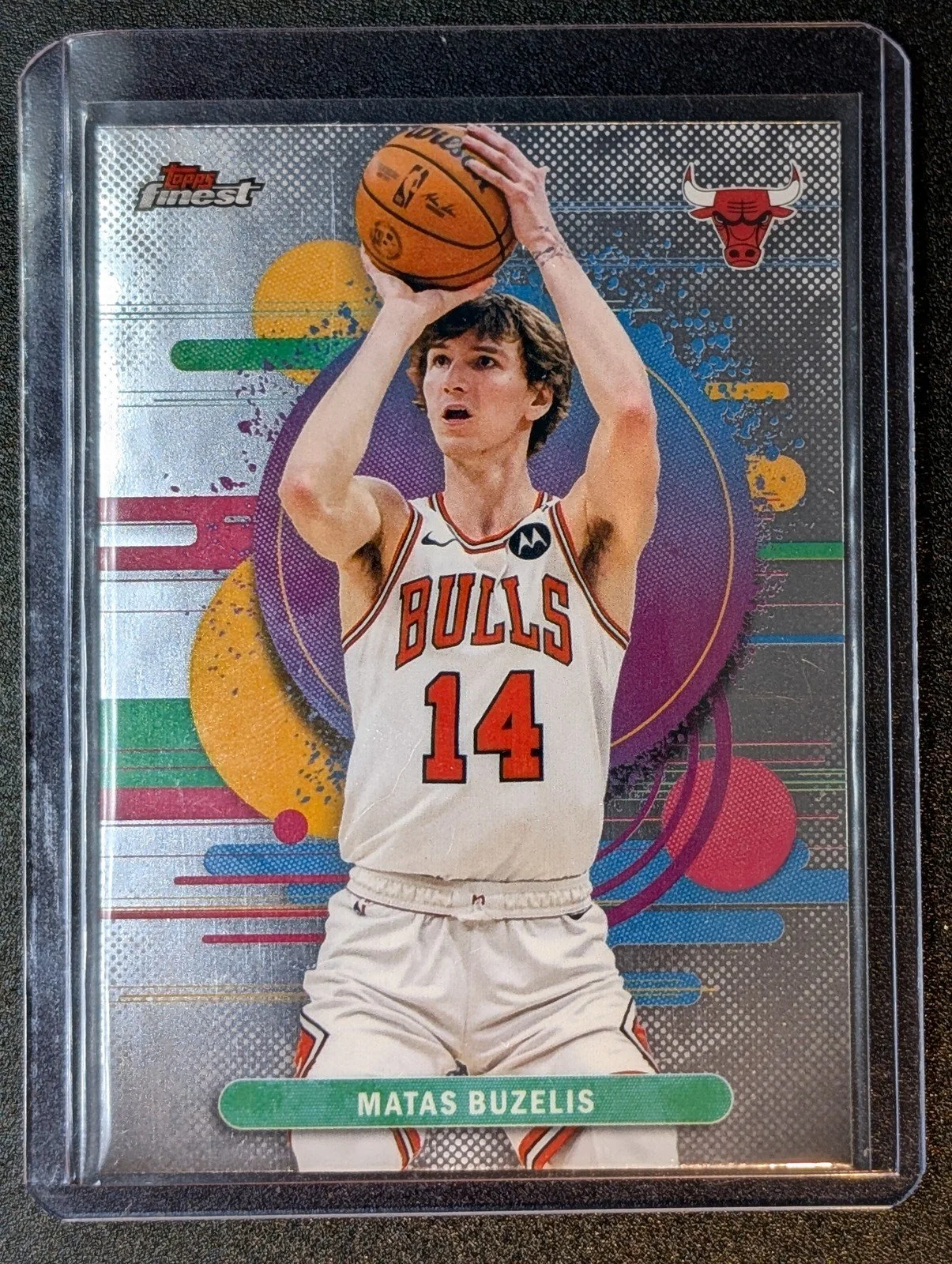 Front of 2025-26 Finest #184 Matas Buzelis