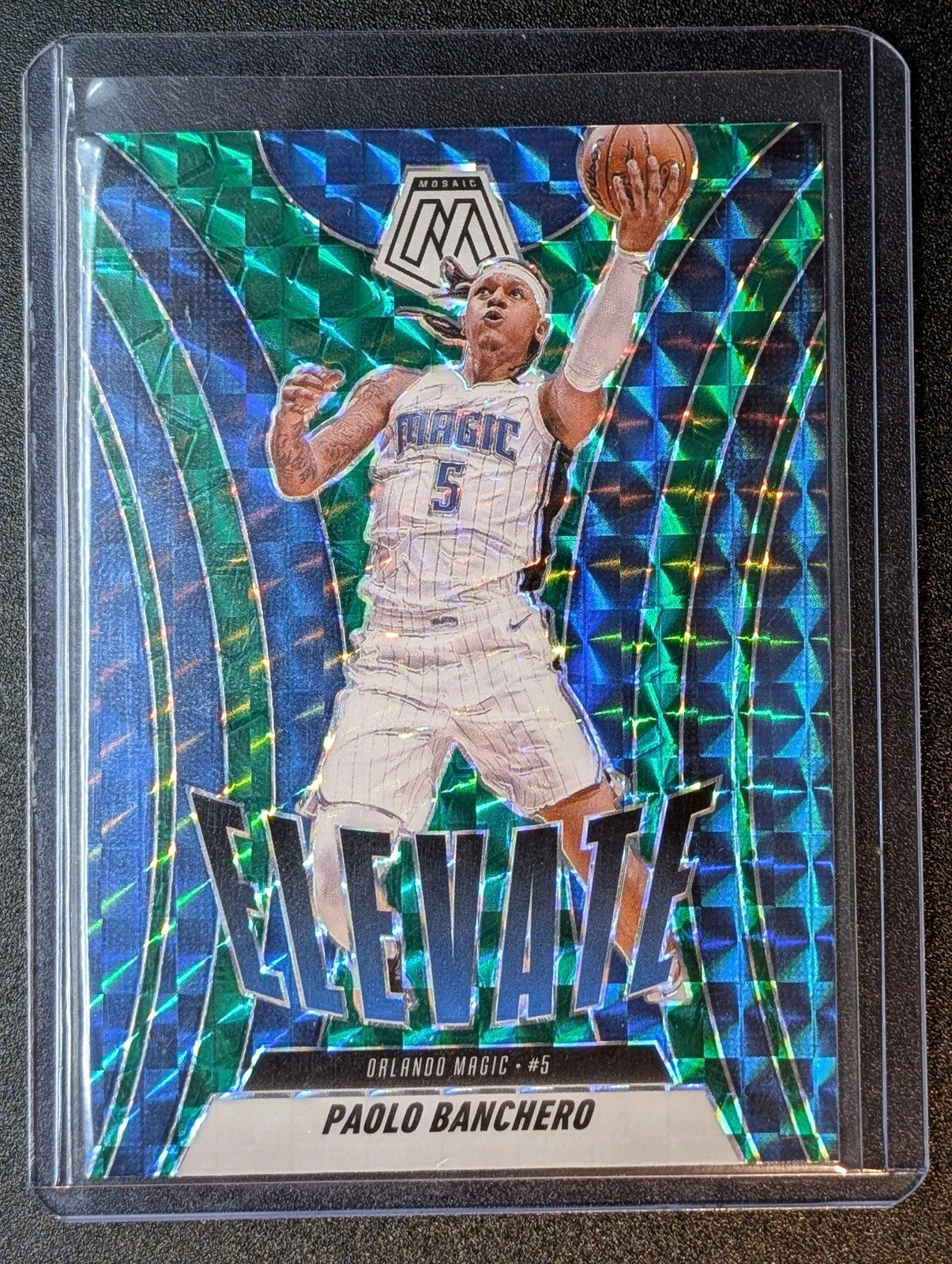 Front of 2024-25 Panini Mosaic #10 Paolo Banchero Elevate Mosaic