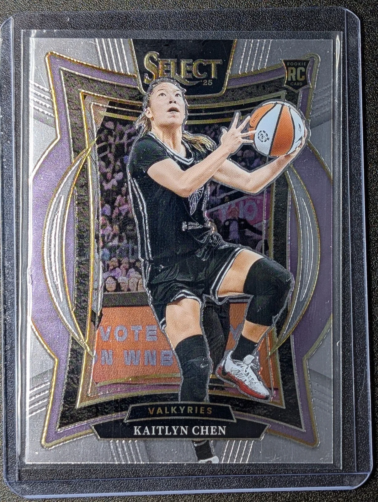 Front of 2025 Panini Prizm WNBA #74 Kaitlyn Chen RC