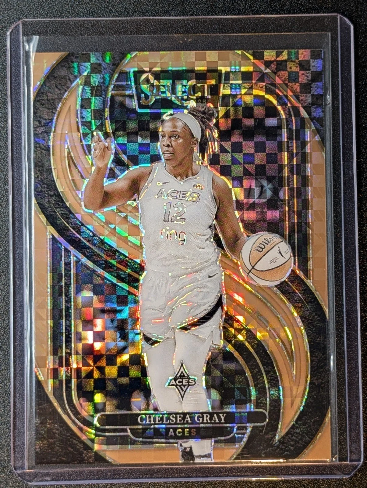 Front of 2025 Panini Select WNBA /49 Chelsea Gray #128 Prizms Bronze Checker