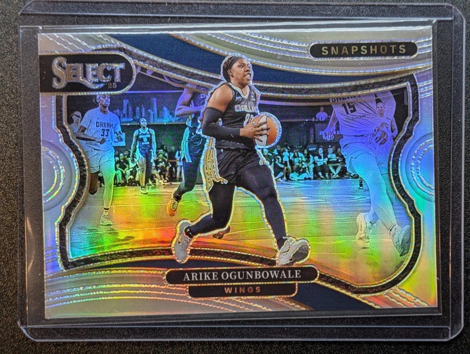 Front of 2025 Panini Select WNBA #6 Arike Ogunbowale Snapshot Prizm