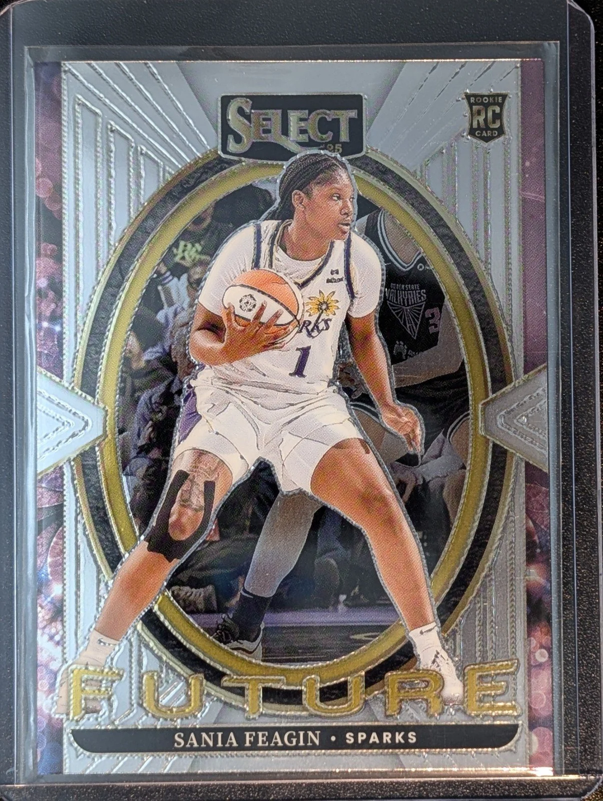 Front of 2025 Panini Select WNBA #12 Sania Feagin Select Future