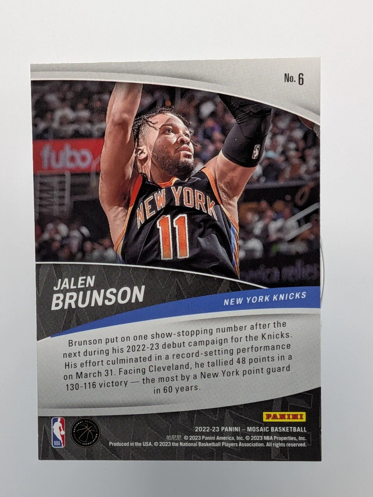 Back of 2022-23 Panini Mosaic #6 Jalen Brunson Elevate Mosaic