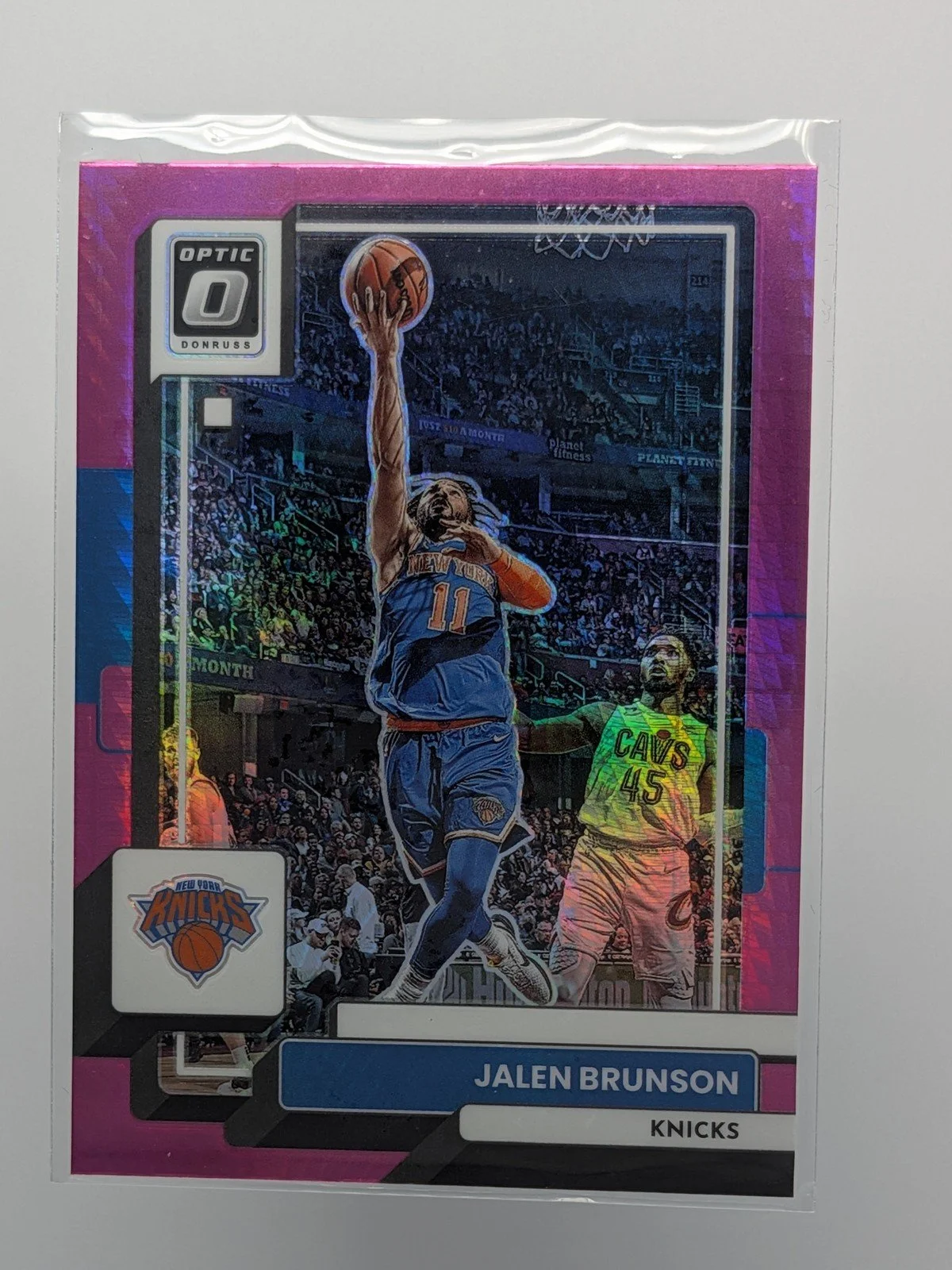 Front of 2022-23 Donruss Optic #3 Jalen Brunson Hyper Pink