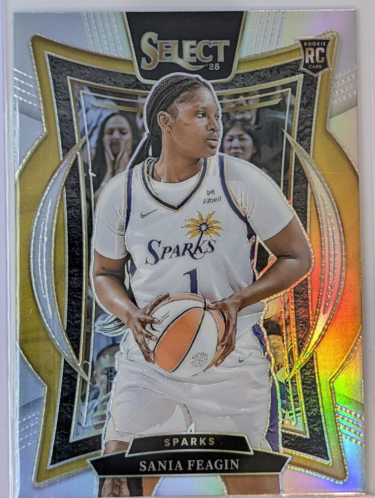 Front of 2025 Panini Select WNBA #20 Sania Feagin Silver Prizms