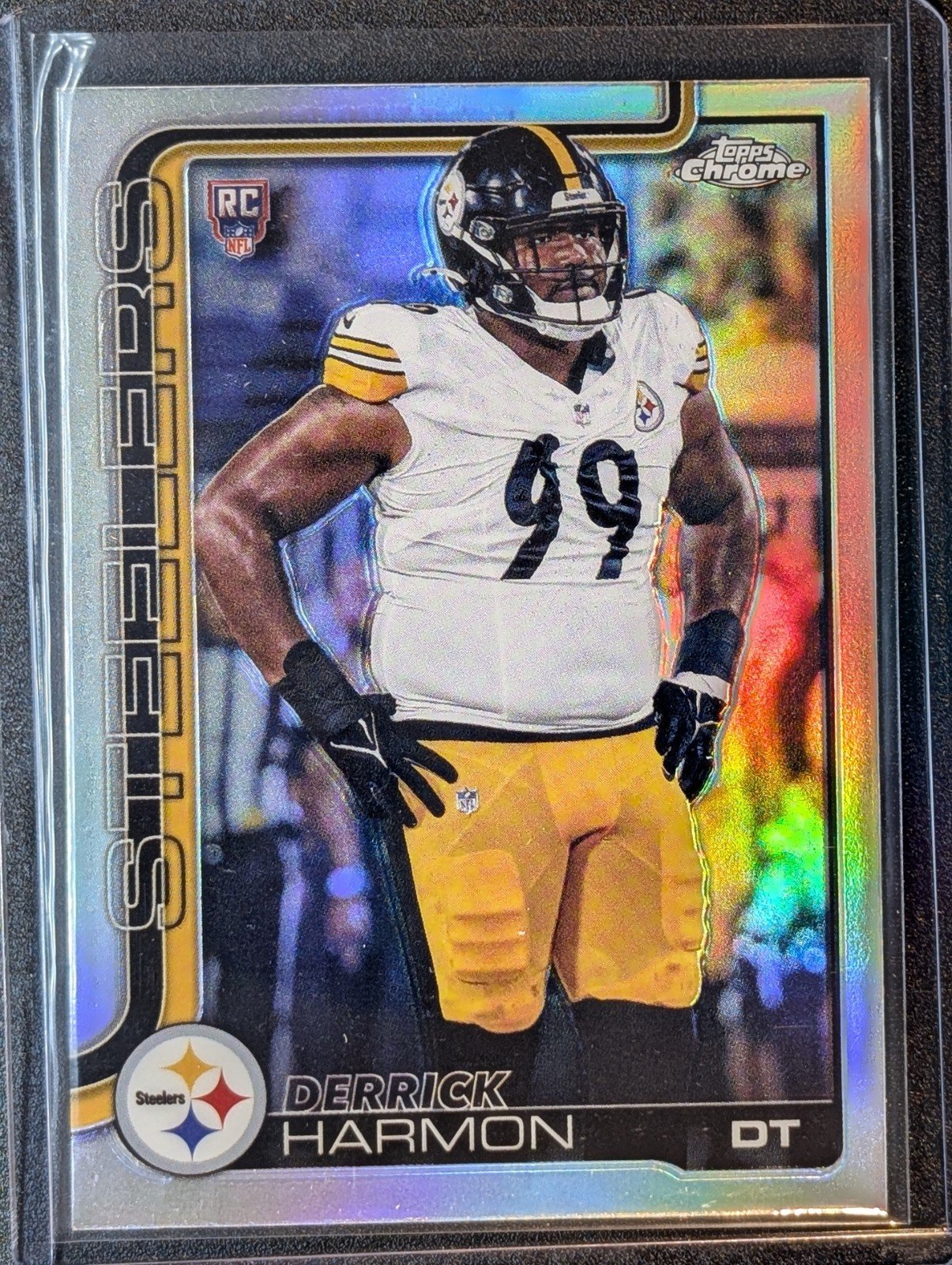 Front of 2025 Topps Chrome #361 Derrick Harmon Refractor