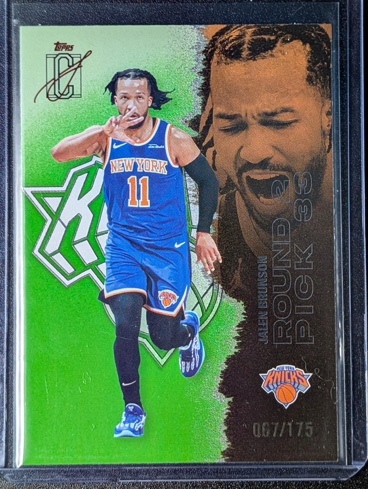 Front of 2025-26 Topps Signature Class /175 #58 Jalen Brunson Lime