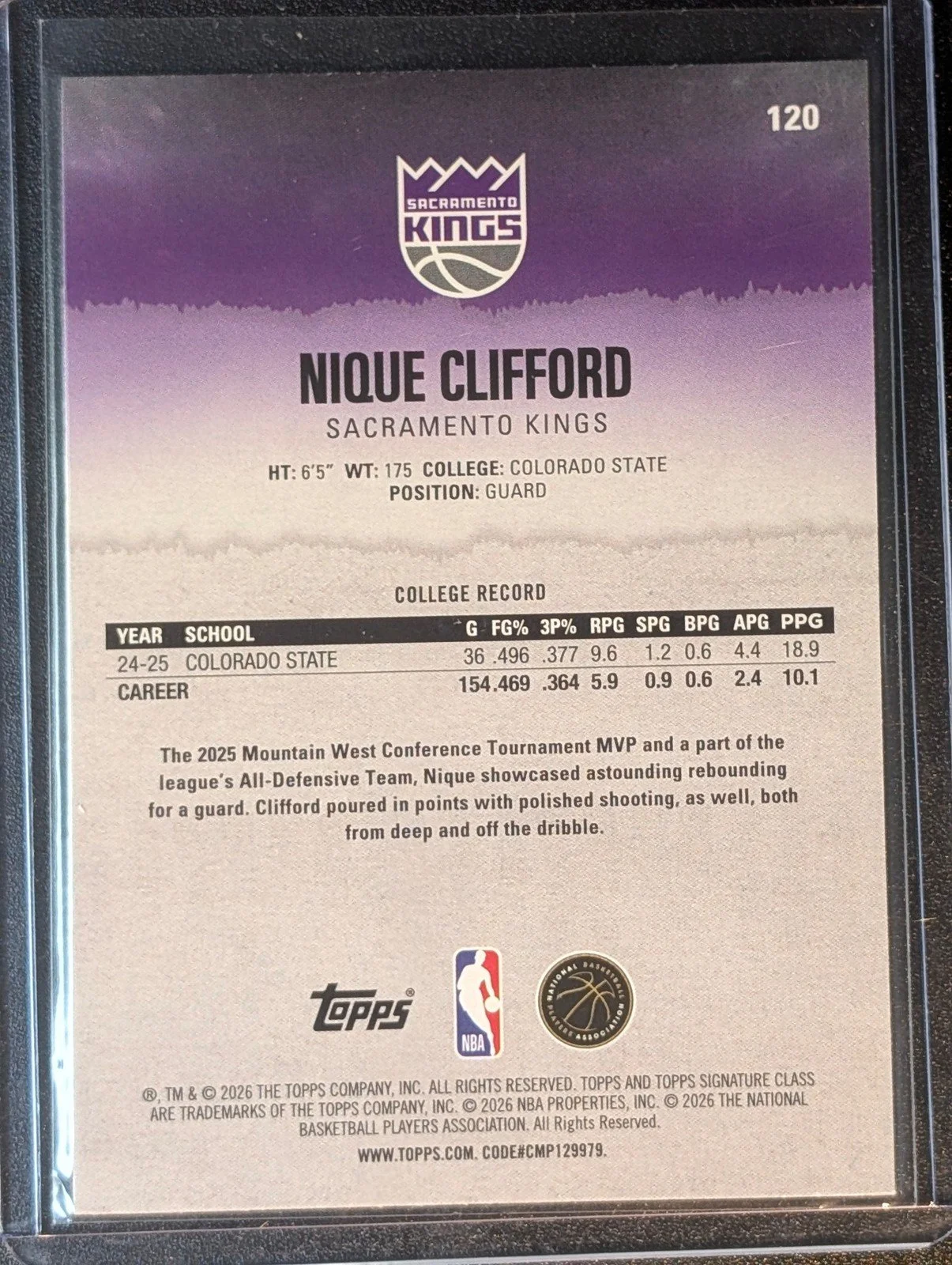 Back of 2025-26 Topps Signature Class #120 Nique Clifford