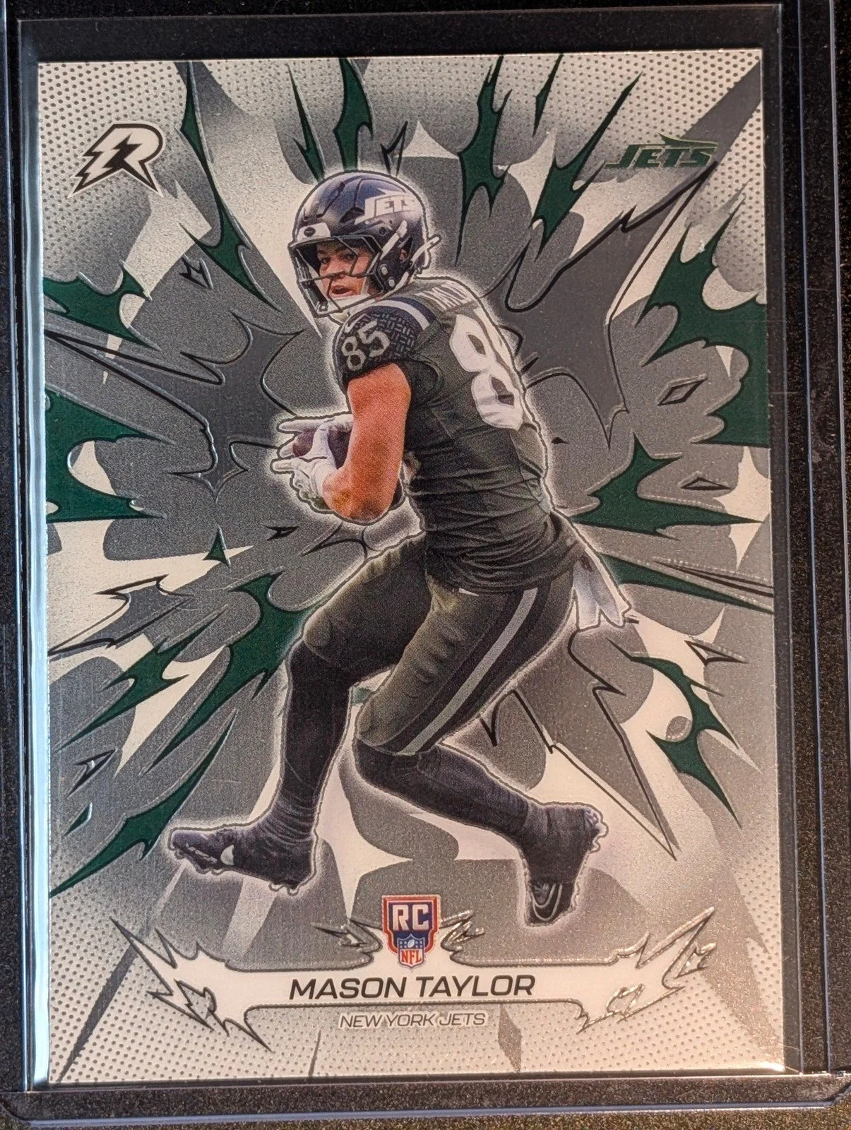 Front of 2025 Topps Resurgence #173 Mason Taylor