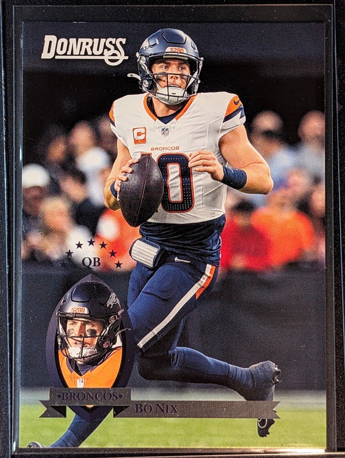 Front of 2025 Donruss #32 Bo Nix Retro 1995