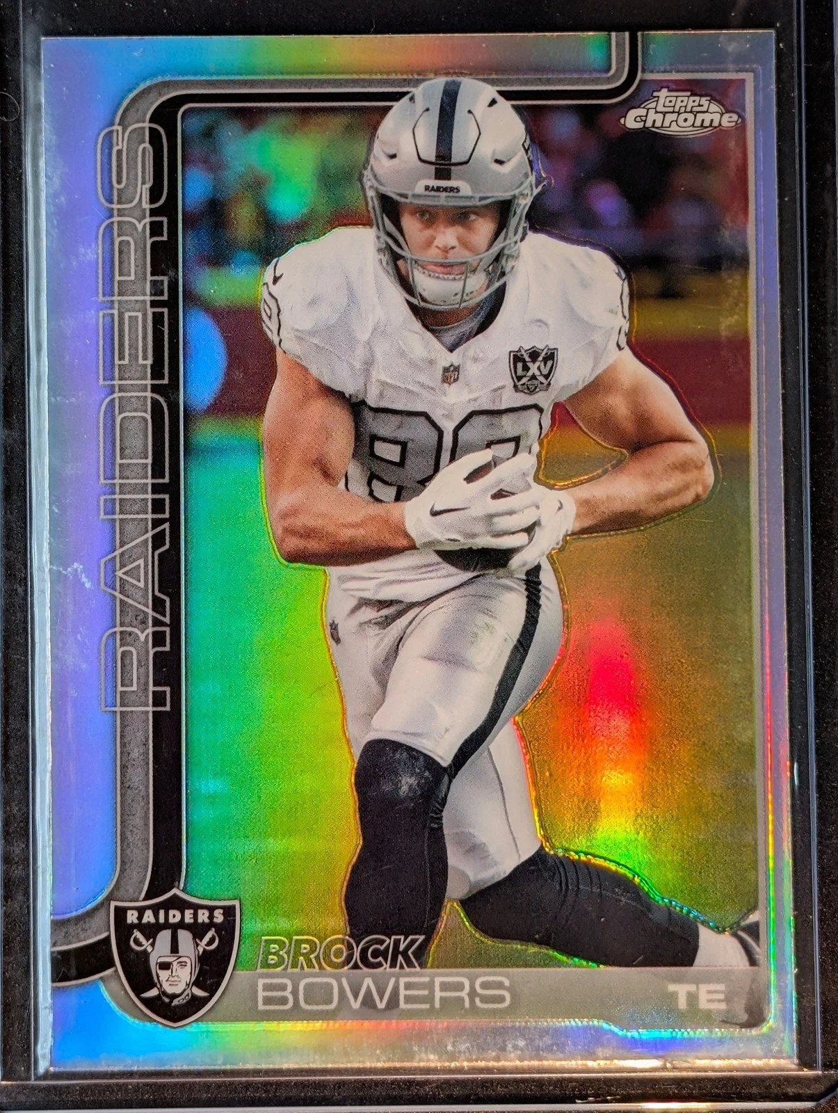 Front of 2025 Topps Chrome #178 Brock Bowers Refractor
