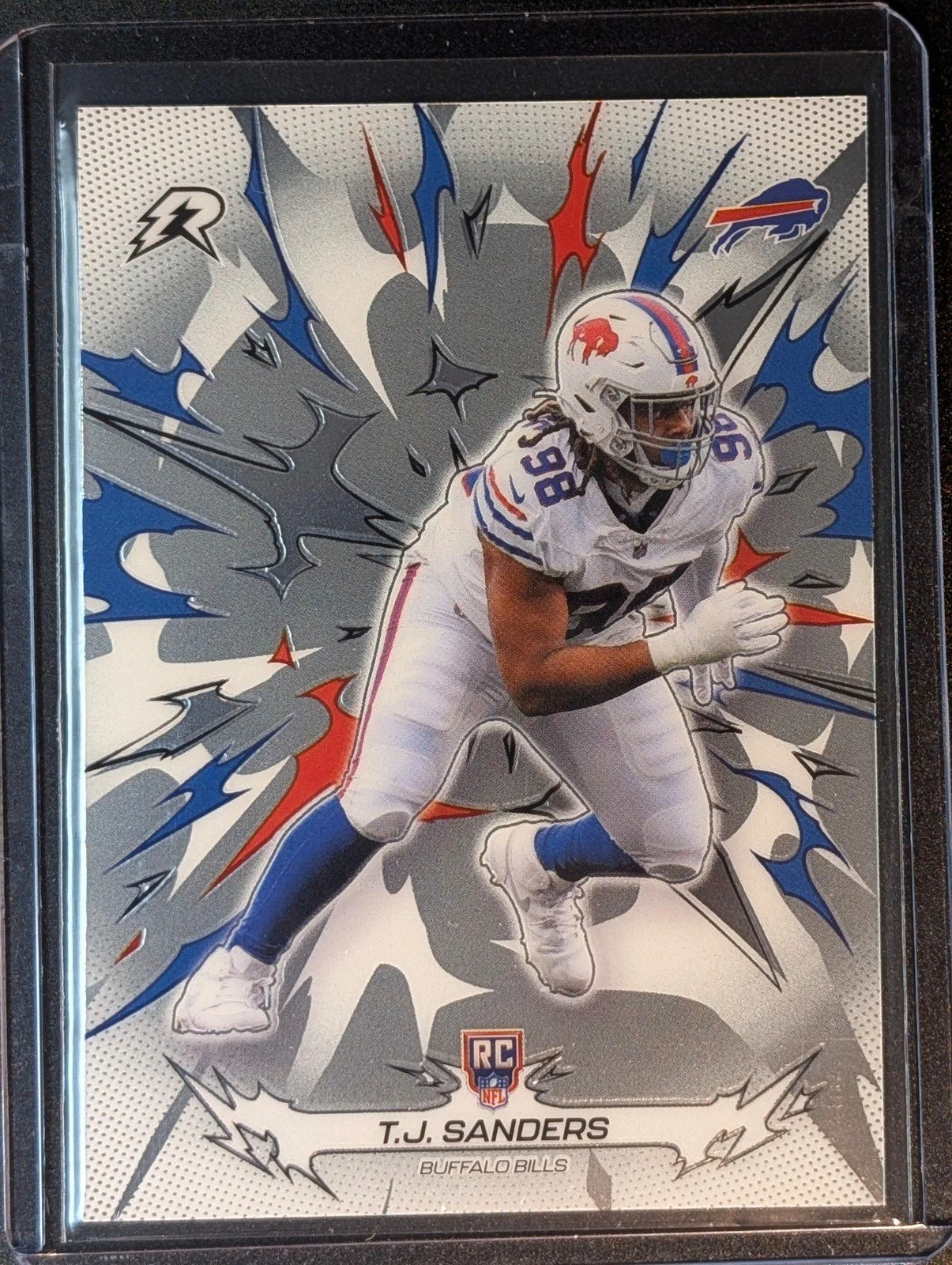 Front of 2025 Topps Resurgence #110 T.J. Sanders Rookie