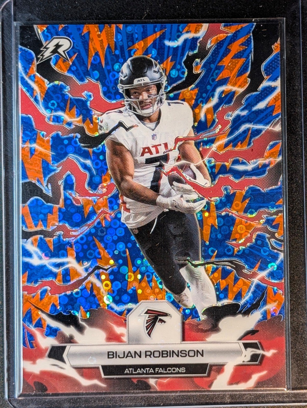 Front of 2025 Topps Resurgence #5 Bijan Robinson Blue & Orange Spark Refractor