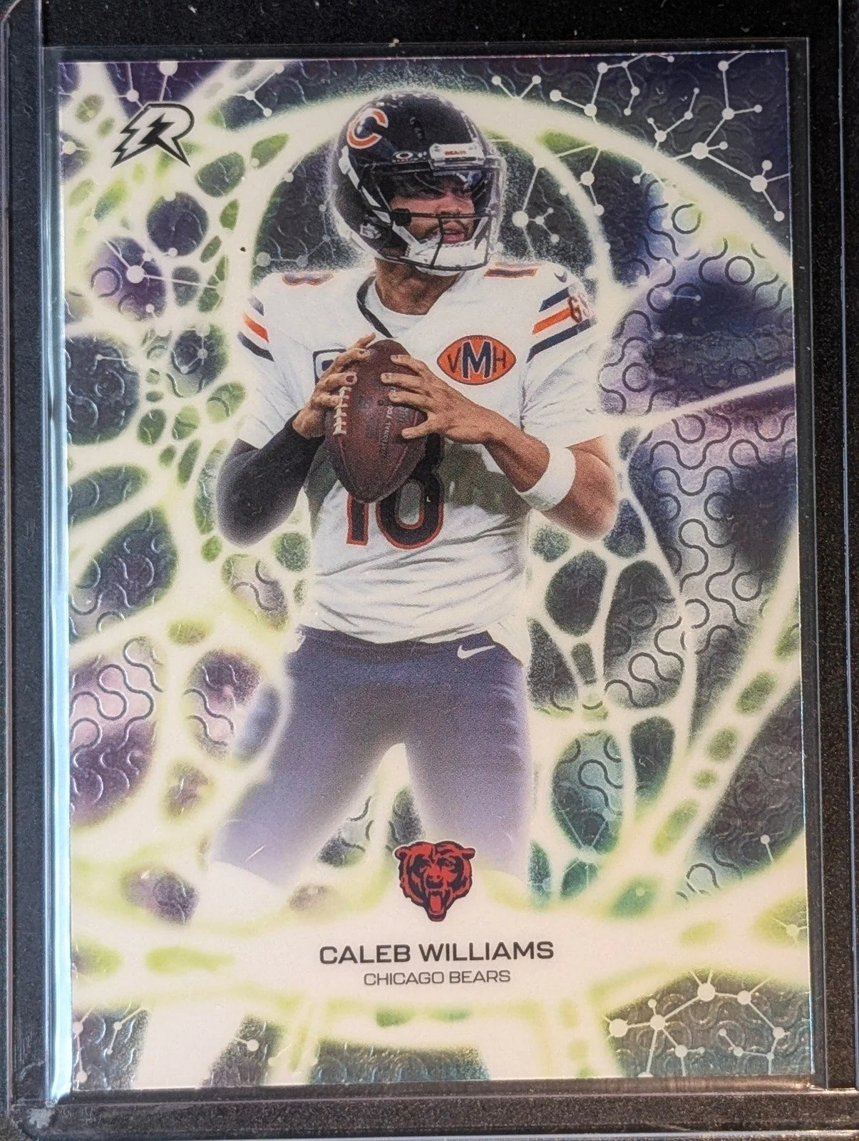 Front of 2025 Topps Resurgence #PT-19 Caleb Williams Protonyx