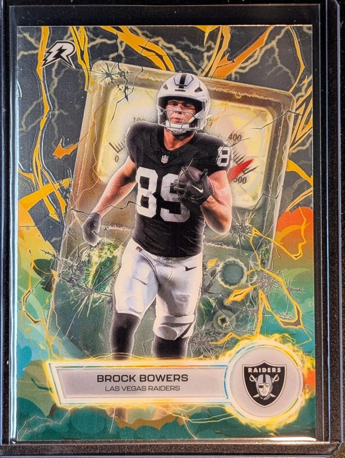 Front of 2025 Topps Resurgence #VT-25 Brock Bowers Voltaic
