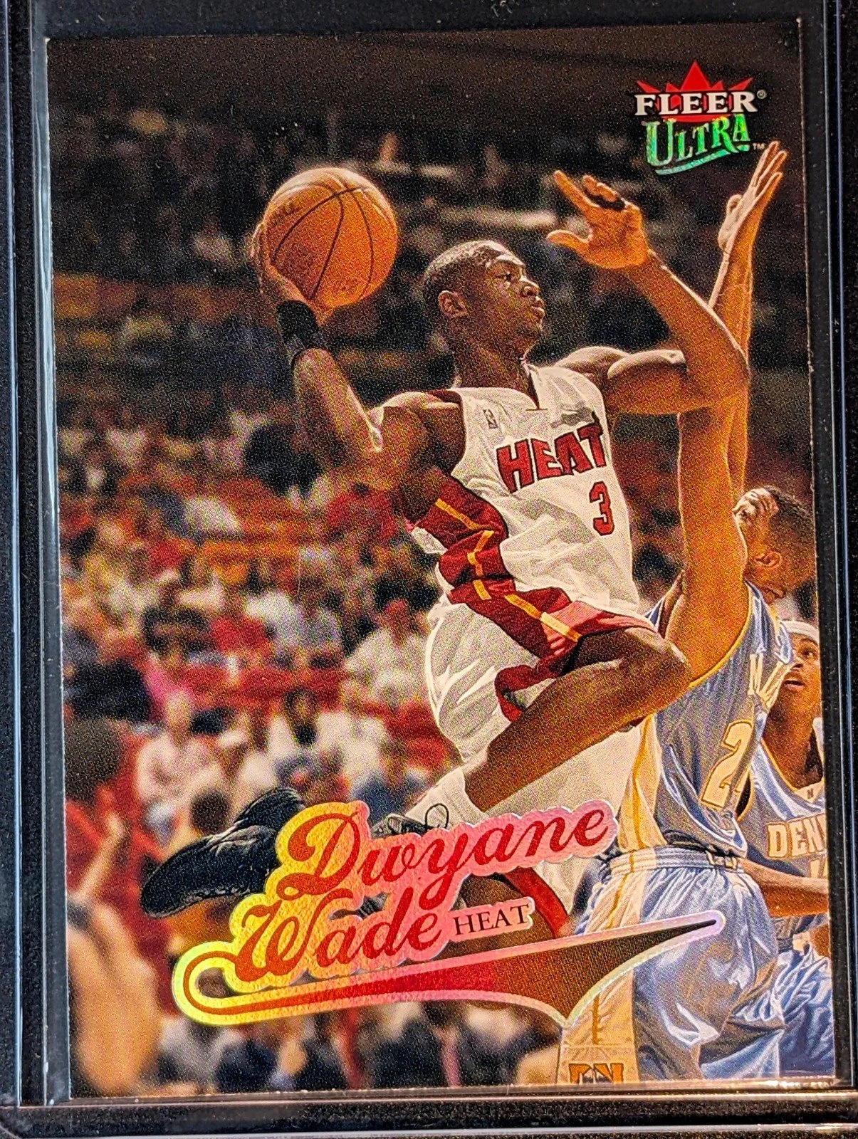 Front of 2004-05 Ultra #66 Dwyane Wade
