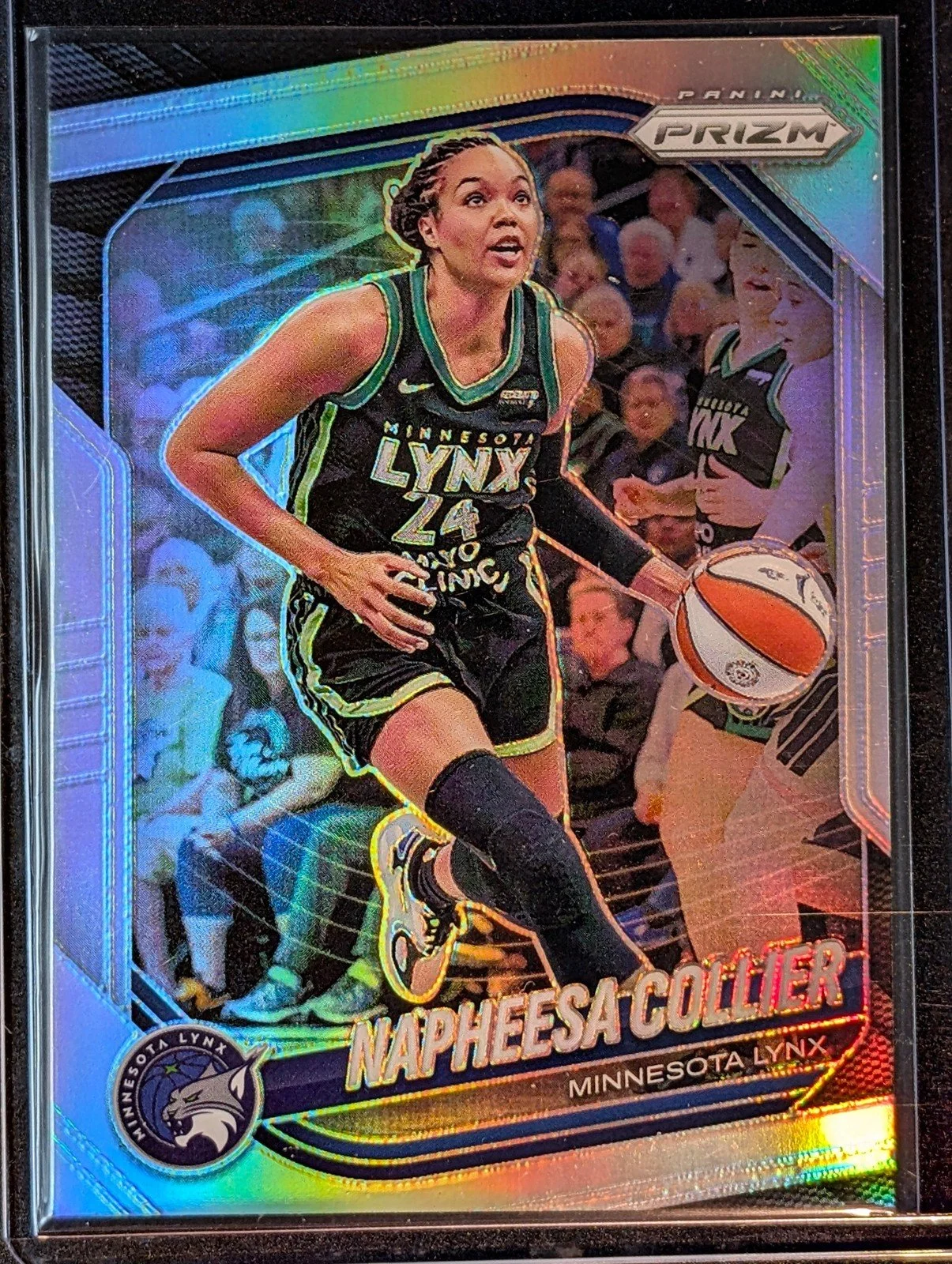 Front of 2025 Panini Prizm WNBA #8 Napheesa Collier Silver Prizms