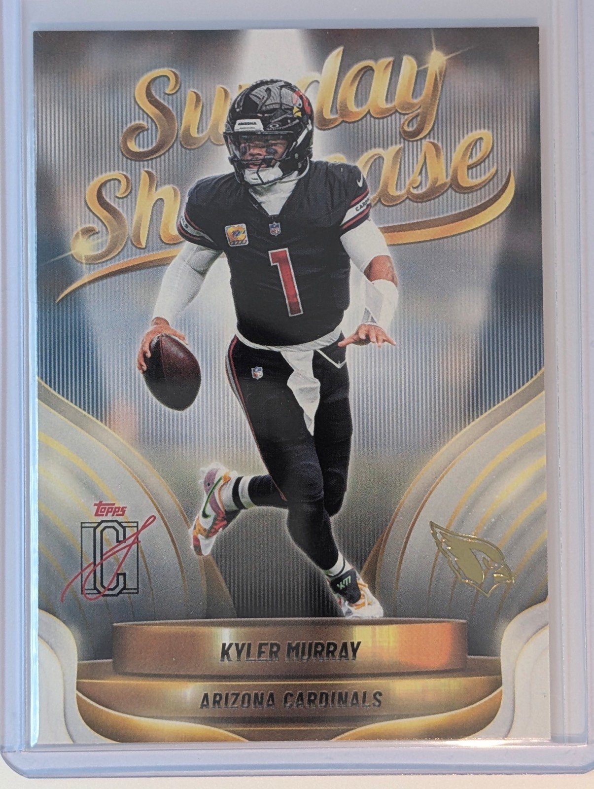 Front of 2025 Topps Signature Class #SS-21 Kyler Murray Sunday Showcase