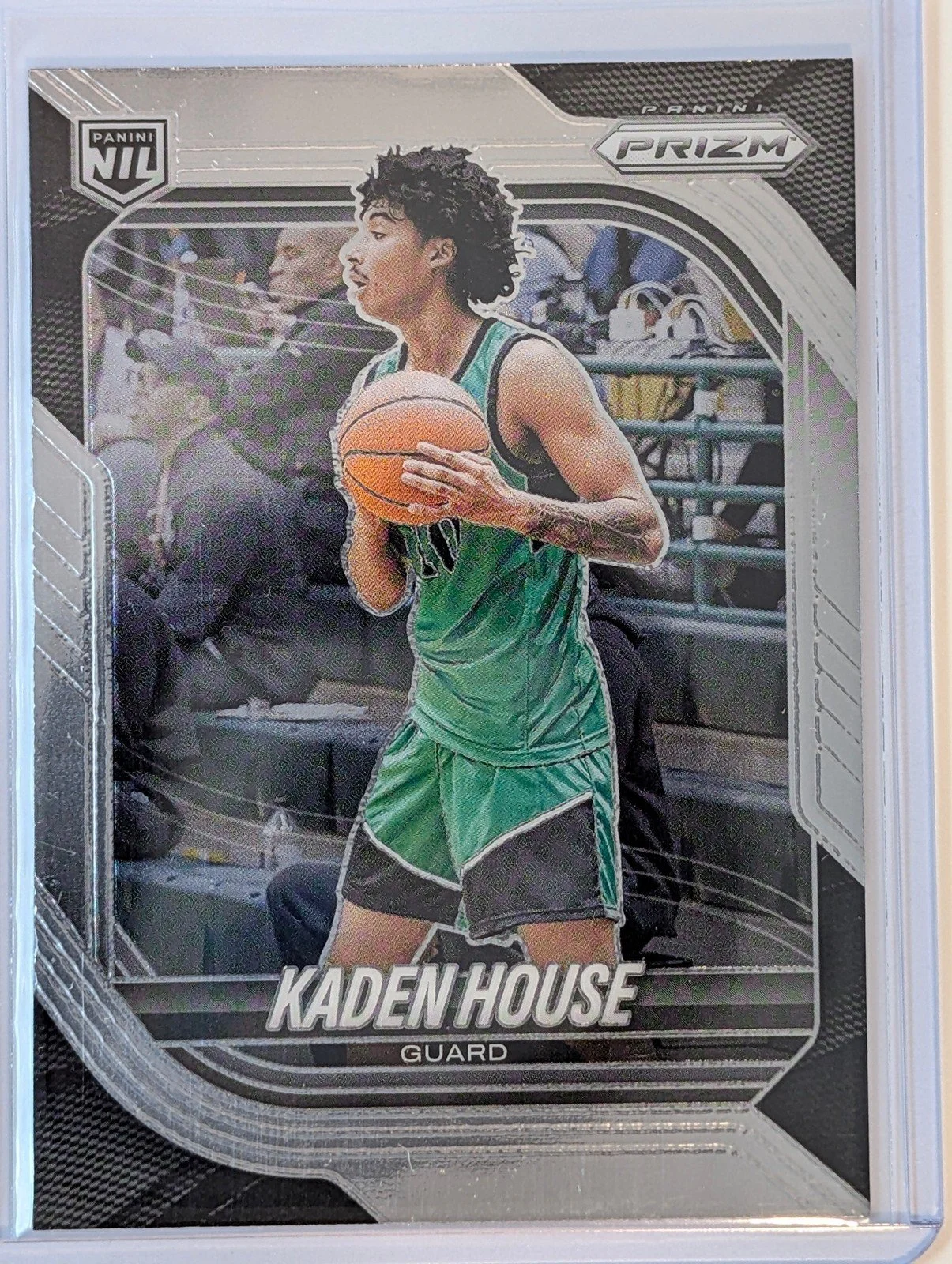 Front of 2025-26 Panini Prizm #117 Kaden House