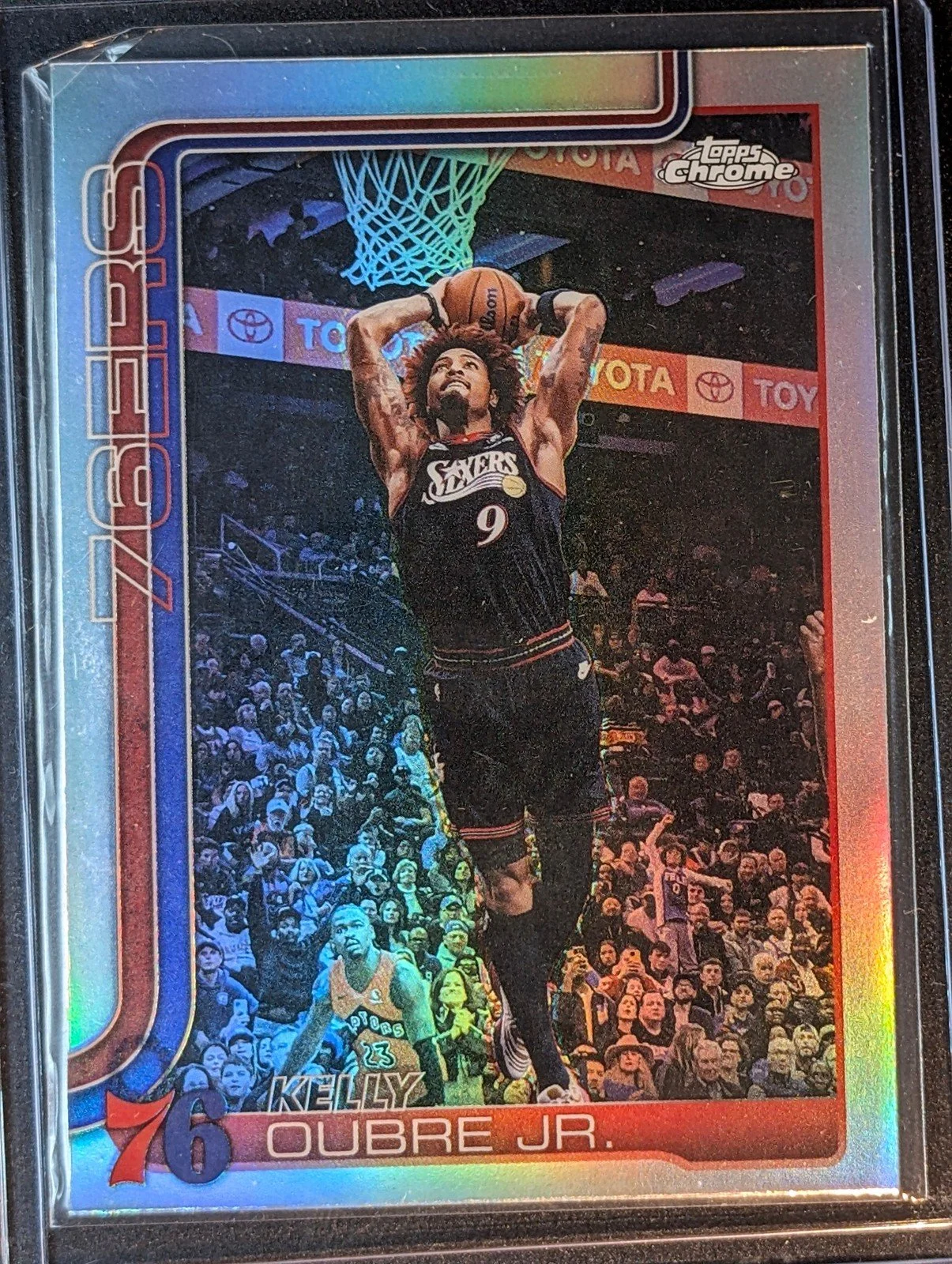 Front of 2025-26 Topps Chrome Update #138 Kelly Oubre Jr. Refractor