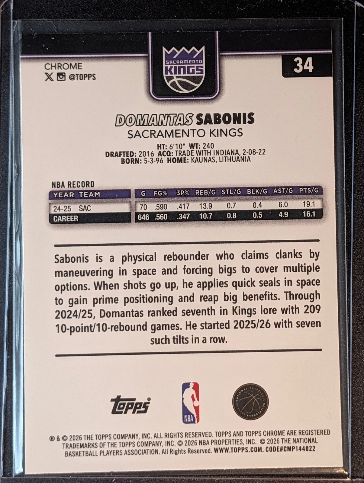 Back of 2025-26 Topps Chrome Update #34 Domantas Sabonis Prism Refractor
