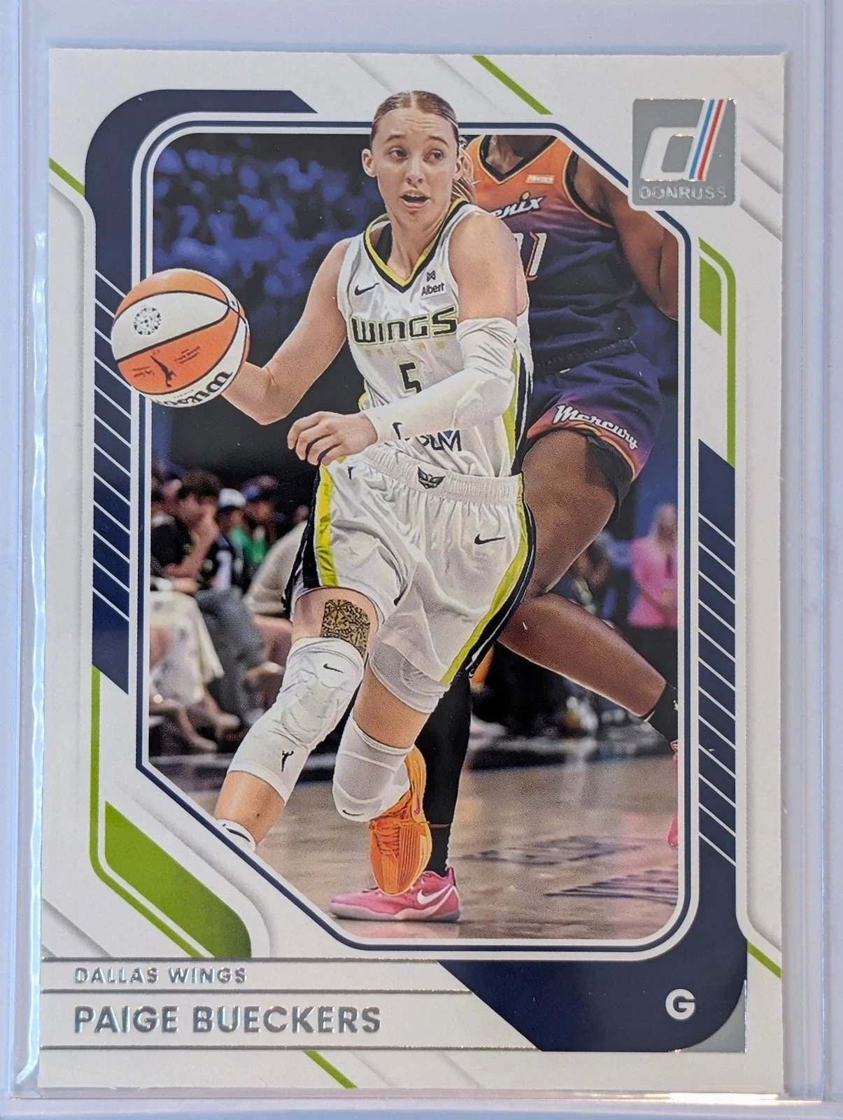Front of 2026 Panini Donruss WNBA #5 Paige Bueckers