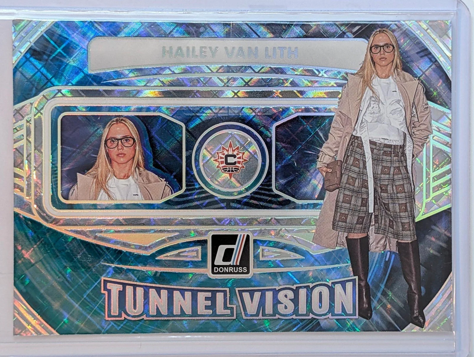 Front of 2026 Panini Donruss WNBA Hailey Van Lith Tunnel Vision Diamond #11