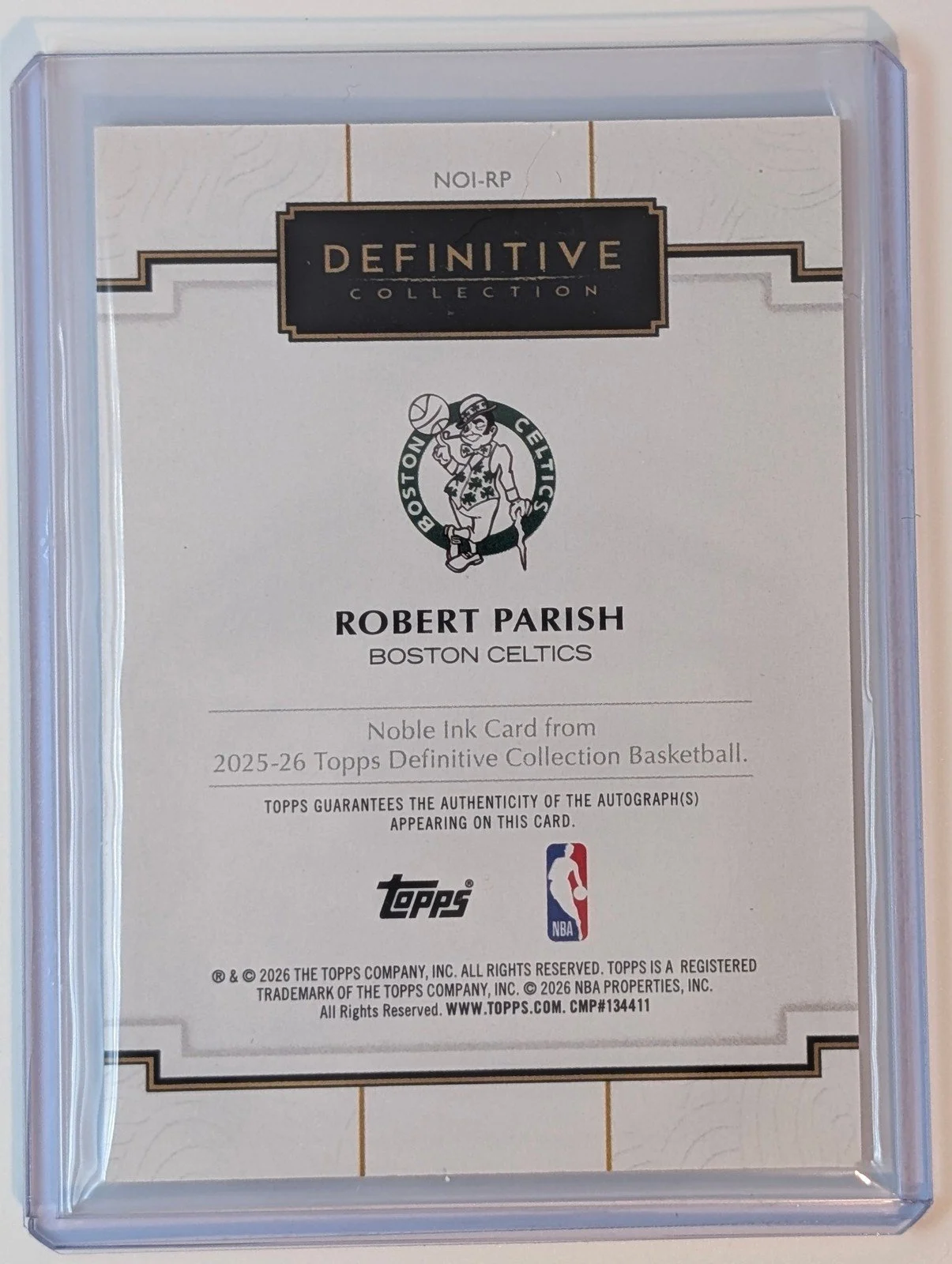 Back of 2025-26 Topps Definitive Collection /35 Robert Parish Noble Ink Autograph NOI-RP
