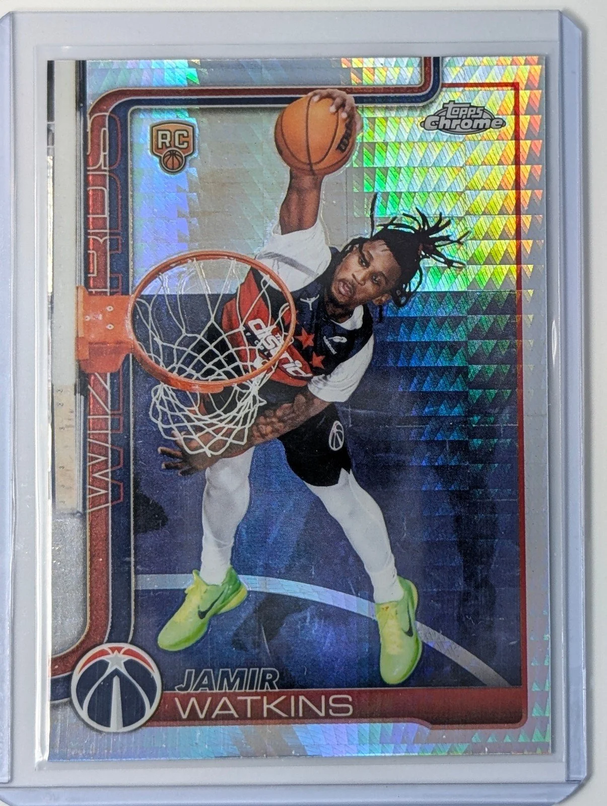 Front of 2025-26 Topps Chrome Update #194 Jamir Watkins Prism Refractor RC