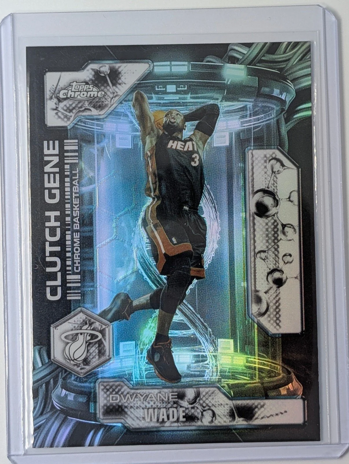 Front of 2025-26 Topps Chrome #CG-21 Dwyane Wade Clutch Gene Refractor