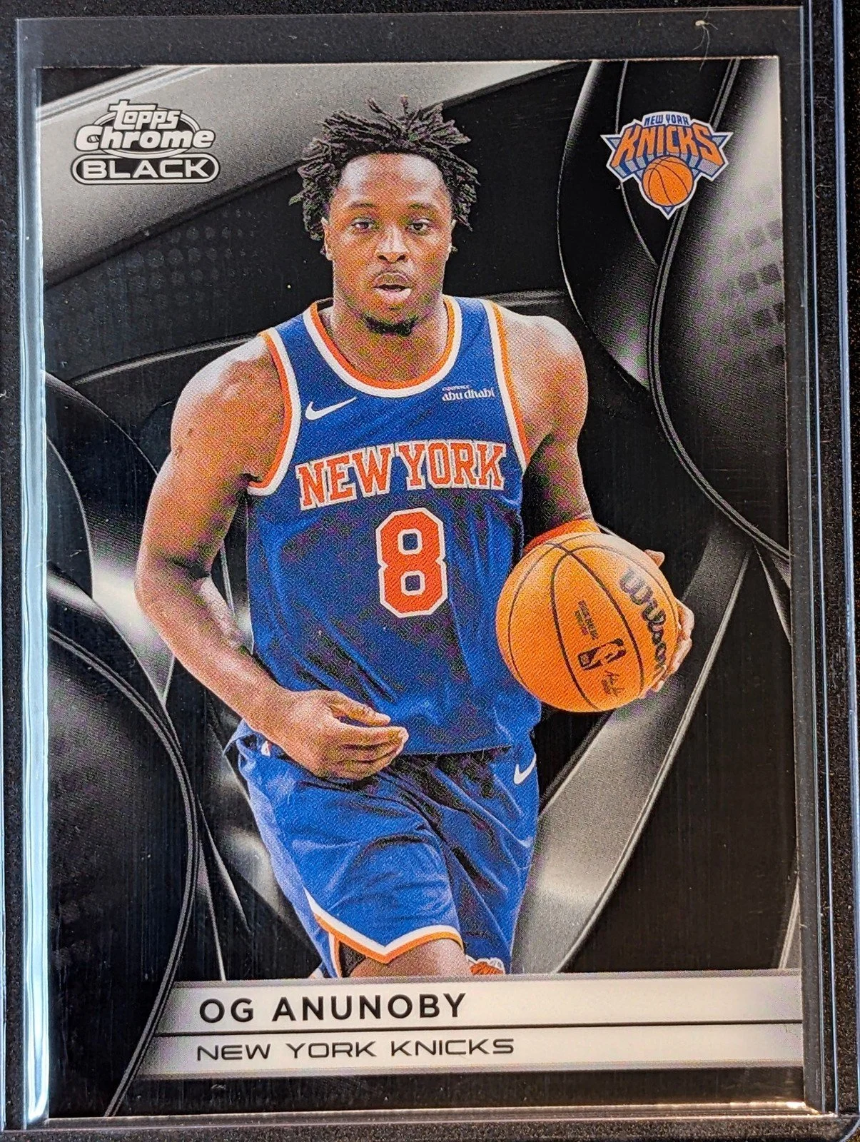 Front of 2025-26 Topps Chrome Black OG Anunoby #29