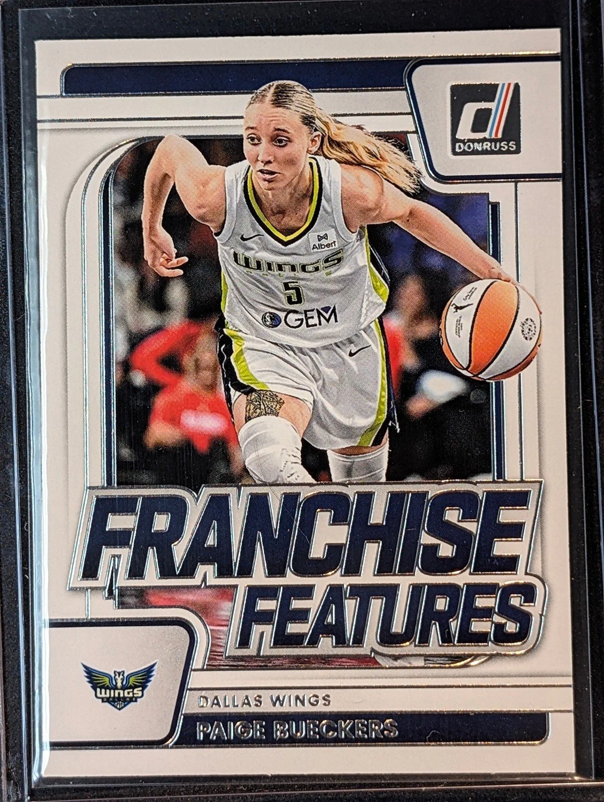Front of 2026 Panini Donruss WNBA Paige Bueckers Franchise Features #17