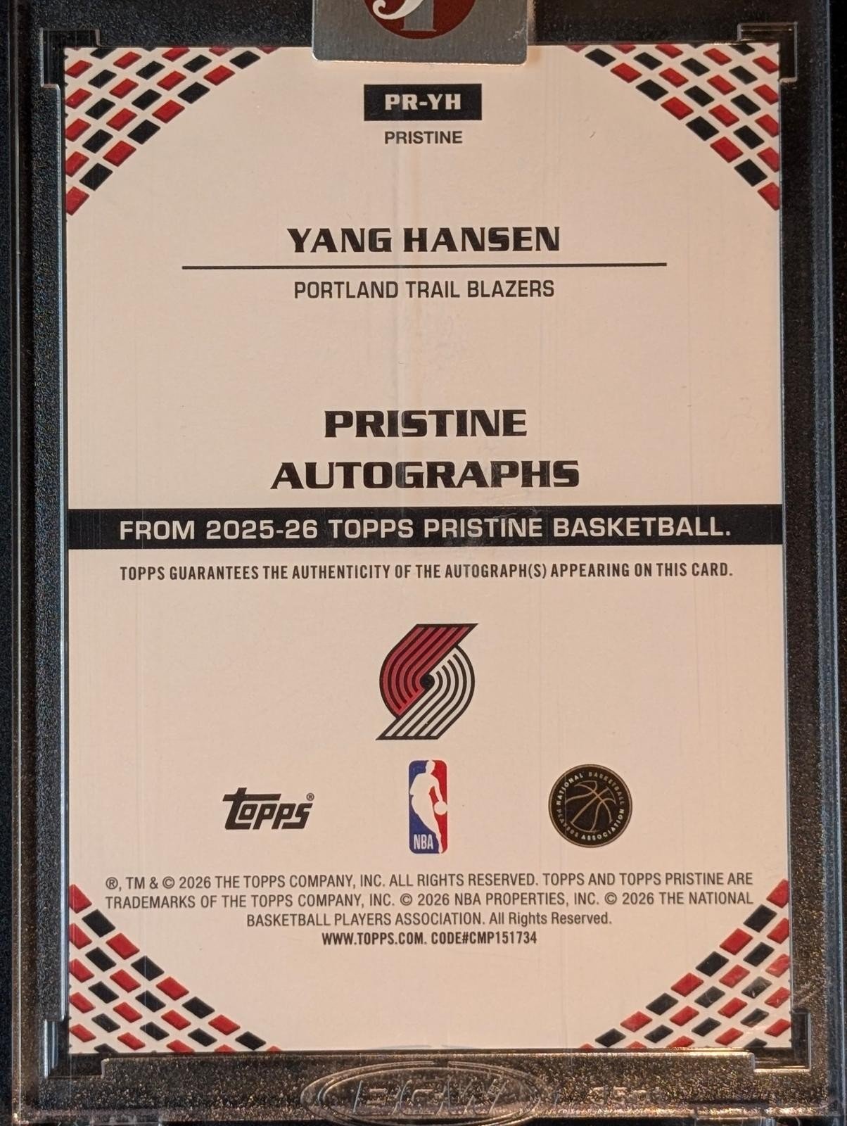 Back of 2025-26 Topps Pristine /75 Yang Hansen Rookie Auto Blue PR-YH RC