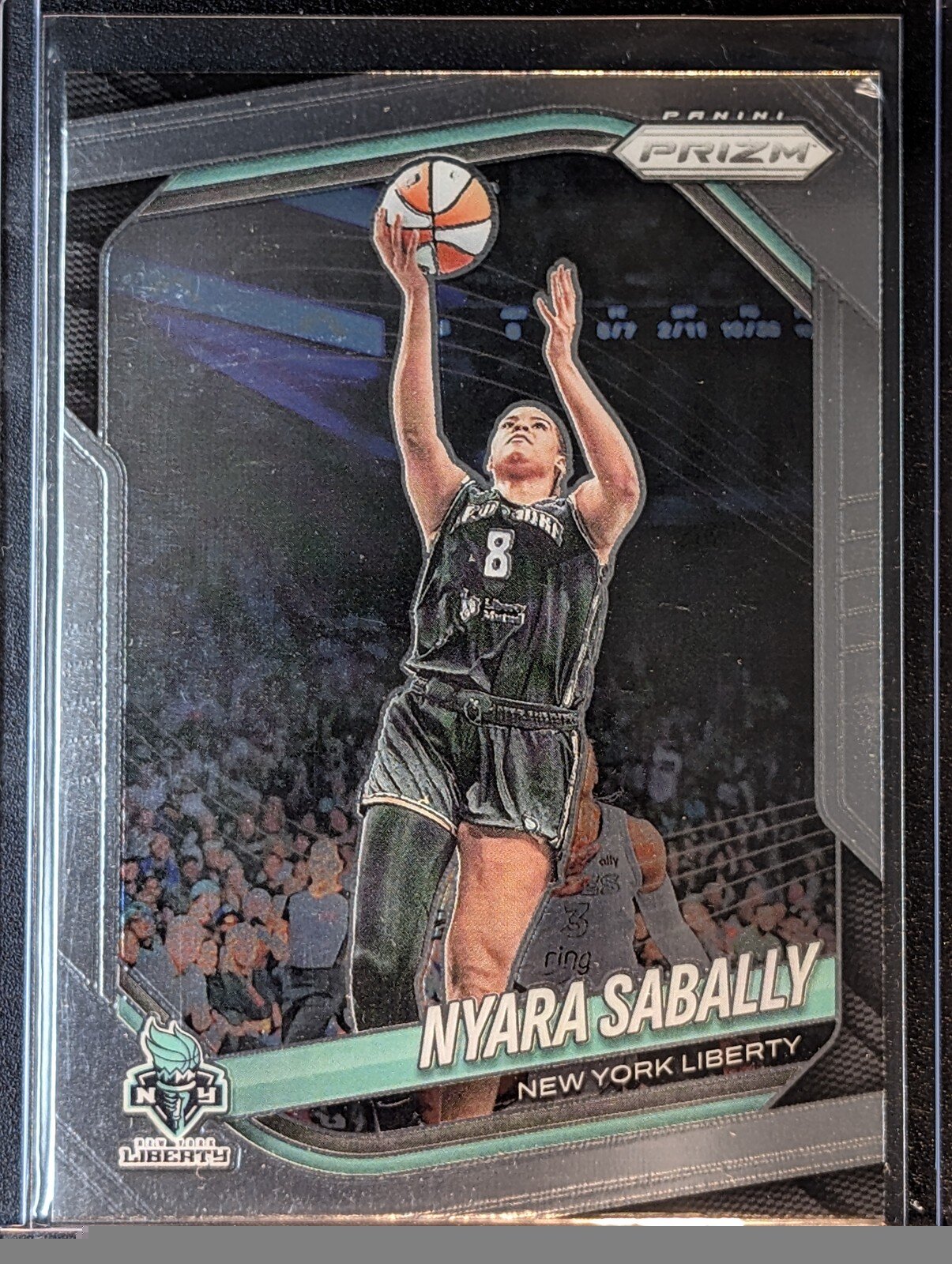 Front of 2025 Panini Prizm WNBA #117 Nyara Sabally