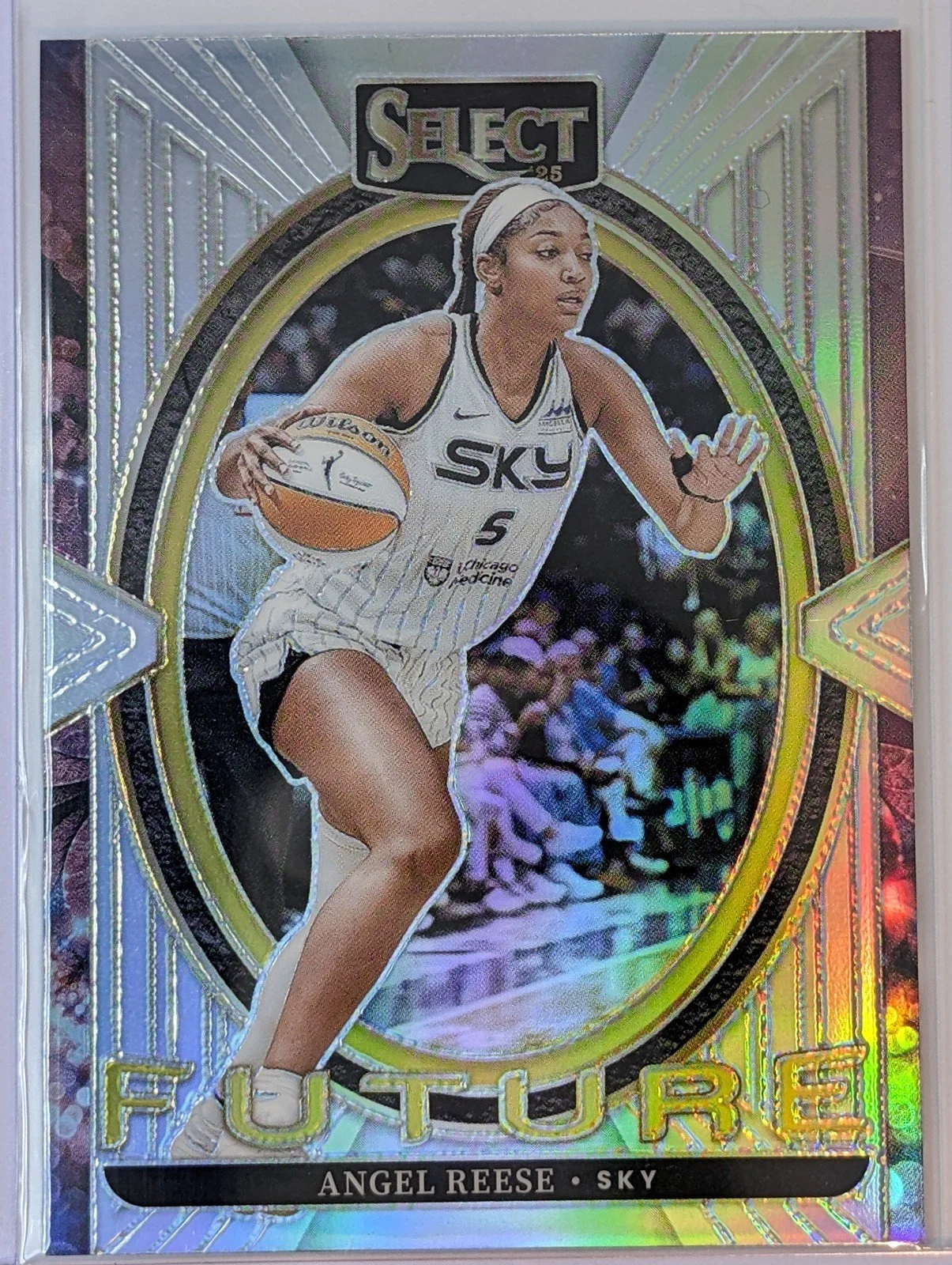 Front of 2025 Panini Select WNBA #22 Angel Reese Select Future Prizm