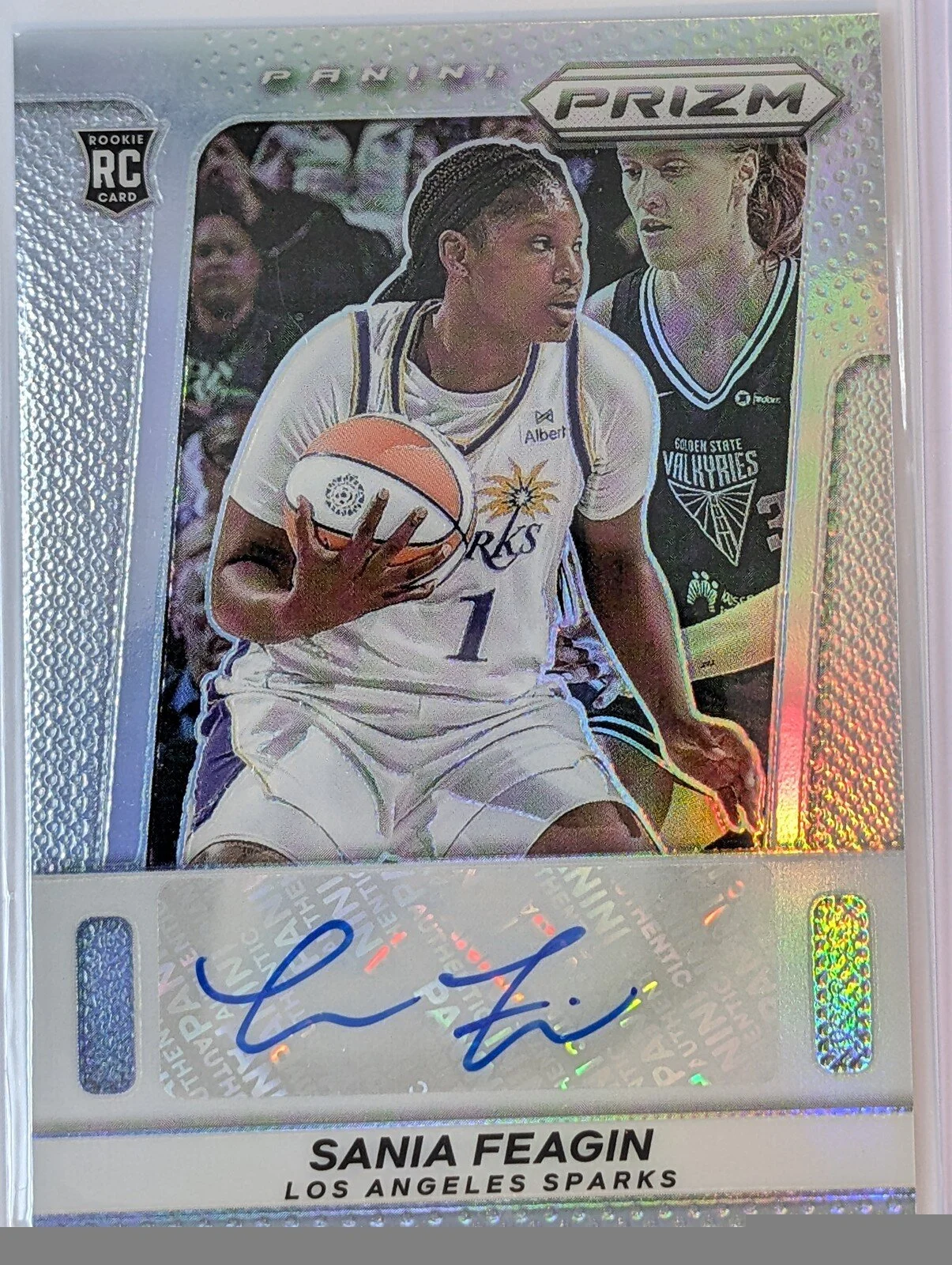 Front of 2025 Panini Select WNBA Sania Feagin Auto Throwback Sig TB-SF
