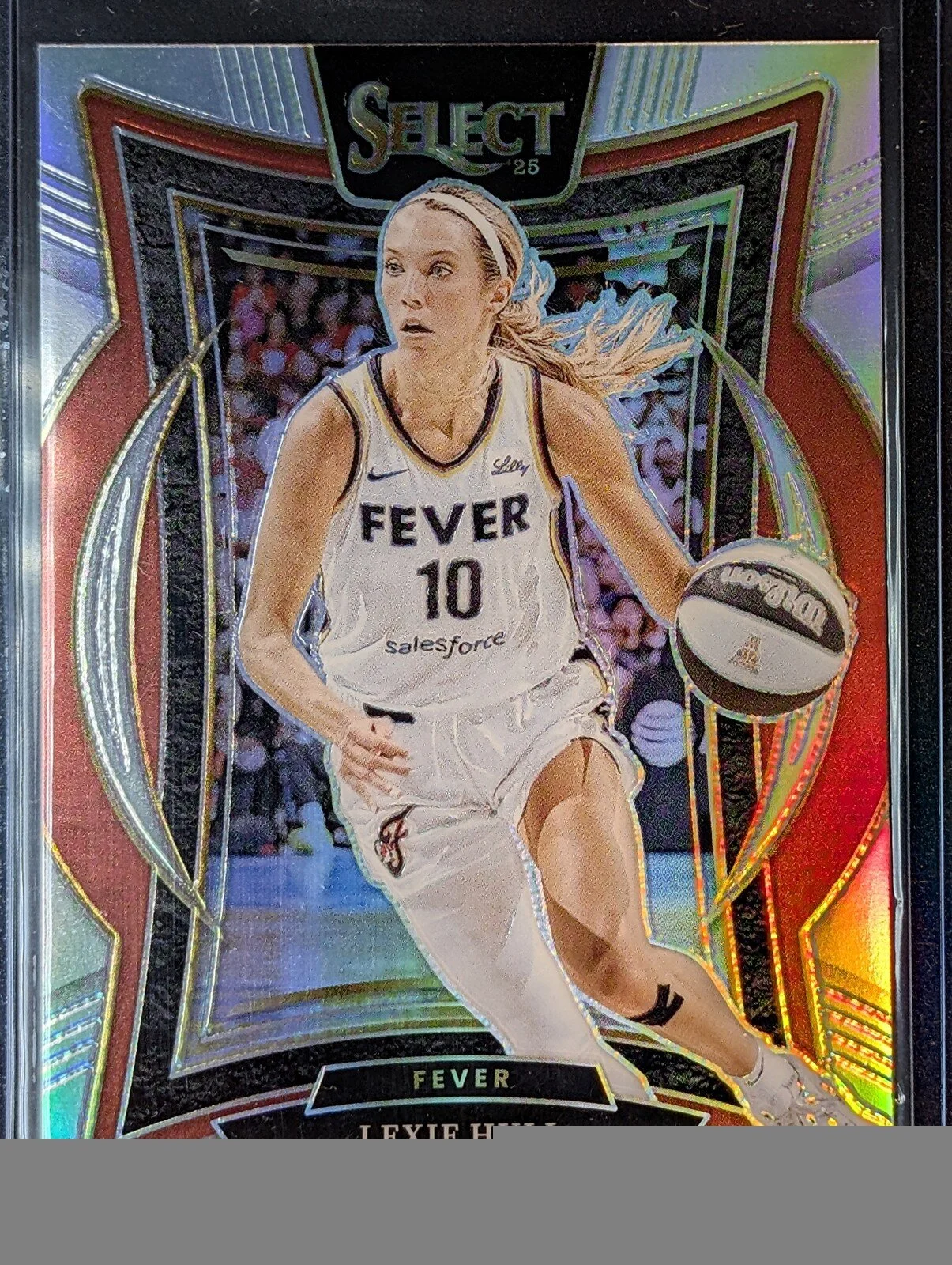 Front of 2025 Panini Select WNBA #67 Lexie Hull Silver Prizms