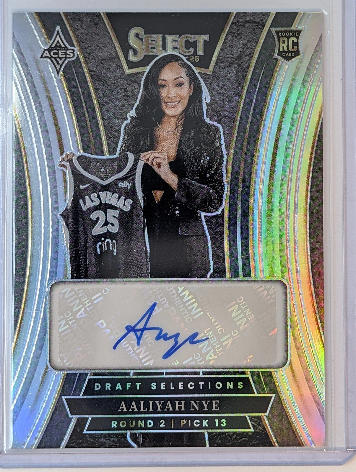 Front of 2025 Panini Select WNBA Aaliyah Nye DSS-AN Draft Selections Auto