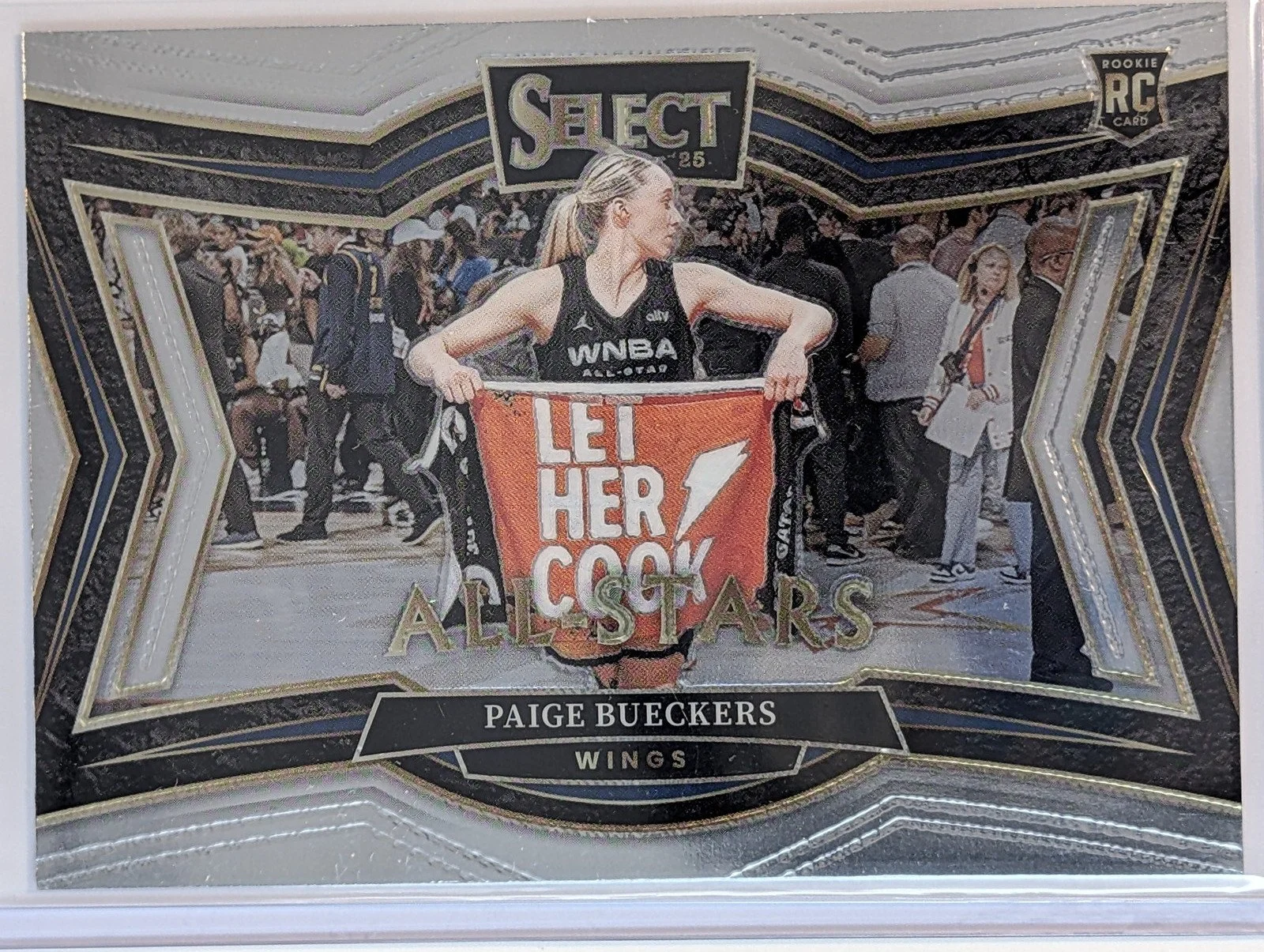 Front of 2025 Panini Select WNBA #2 Paige Bueckers All-Stars RC