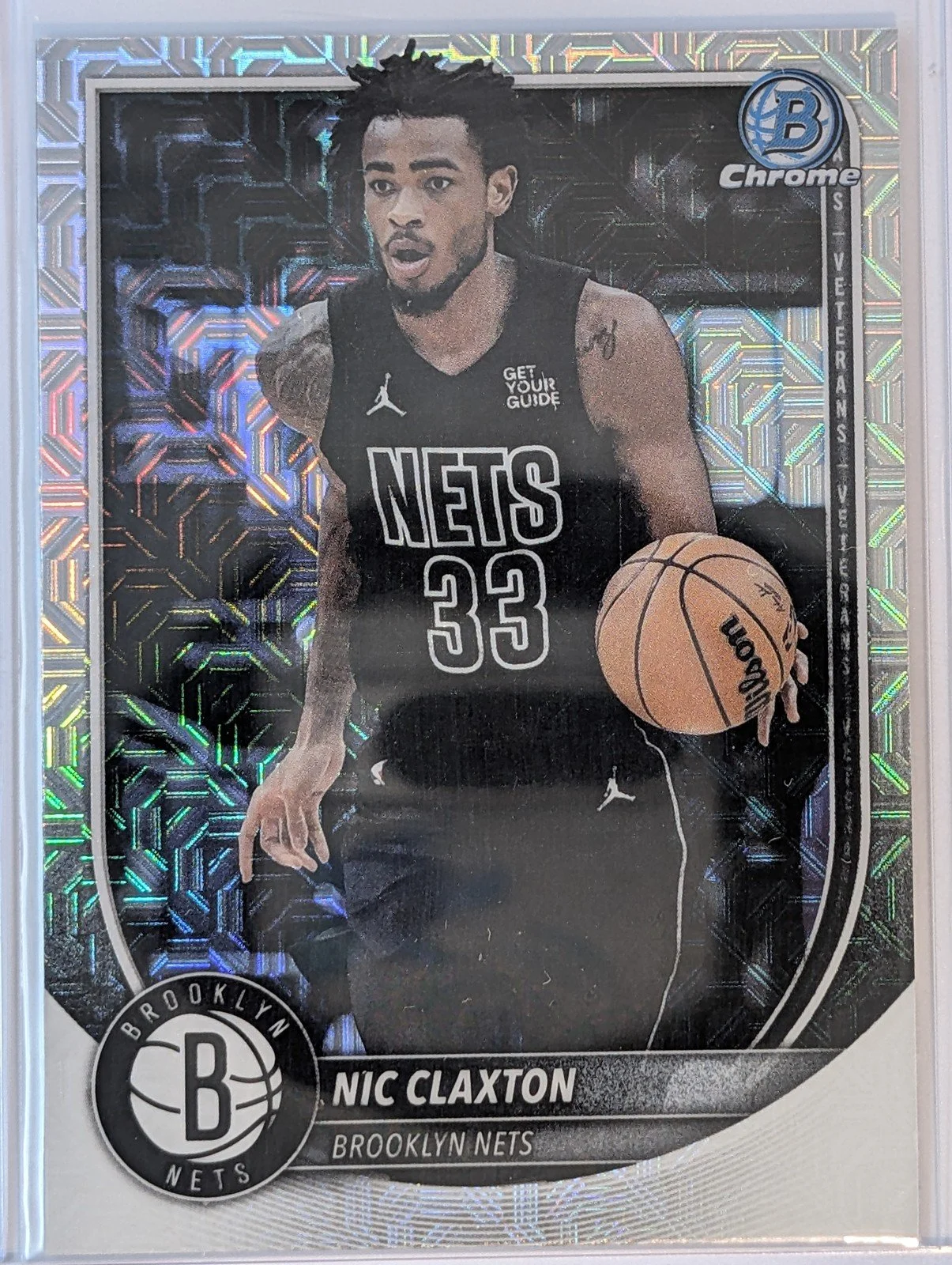 Front of 2025-26 Bowman #BCV-150 Nic Claxton Chrome Mojo Refractors