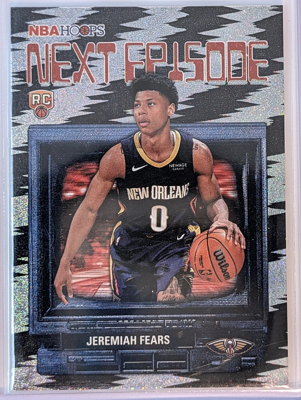 Front of 2025-26 Hoops #NE-7 Jeremiah Fears Next Episode Pixel Bust