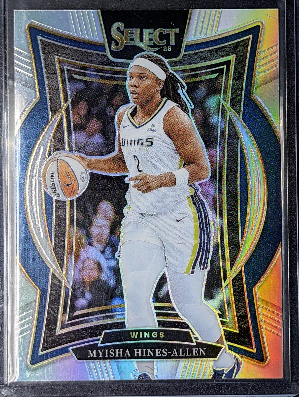 Front of 2025 Panini Select WNBA #39 Myisha Hines-Allen Silver Prizms