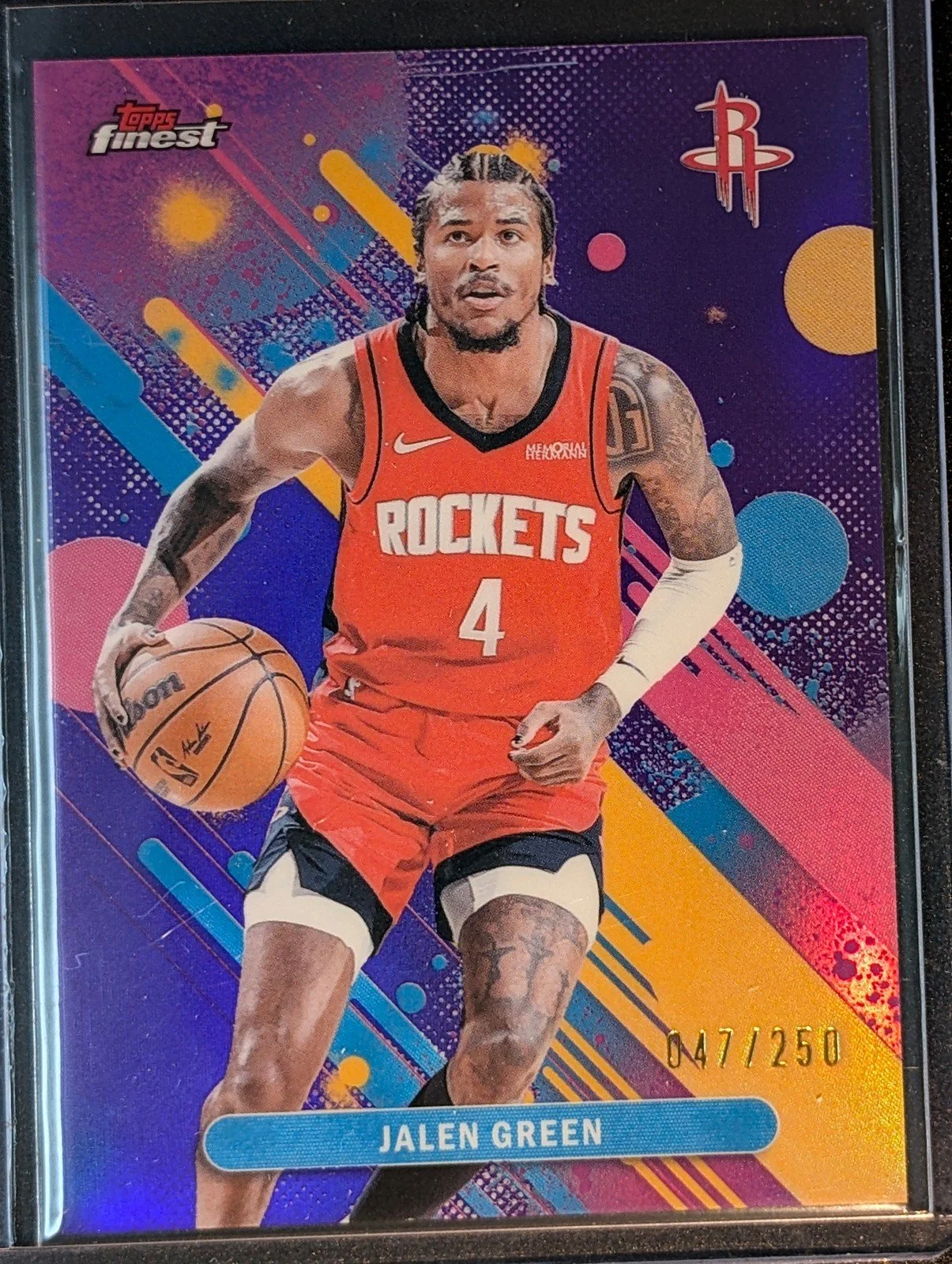 Front of 2025-26 Finest #90 Jalen Green Purple Refractor #/250
