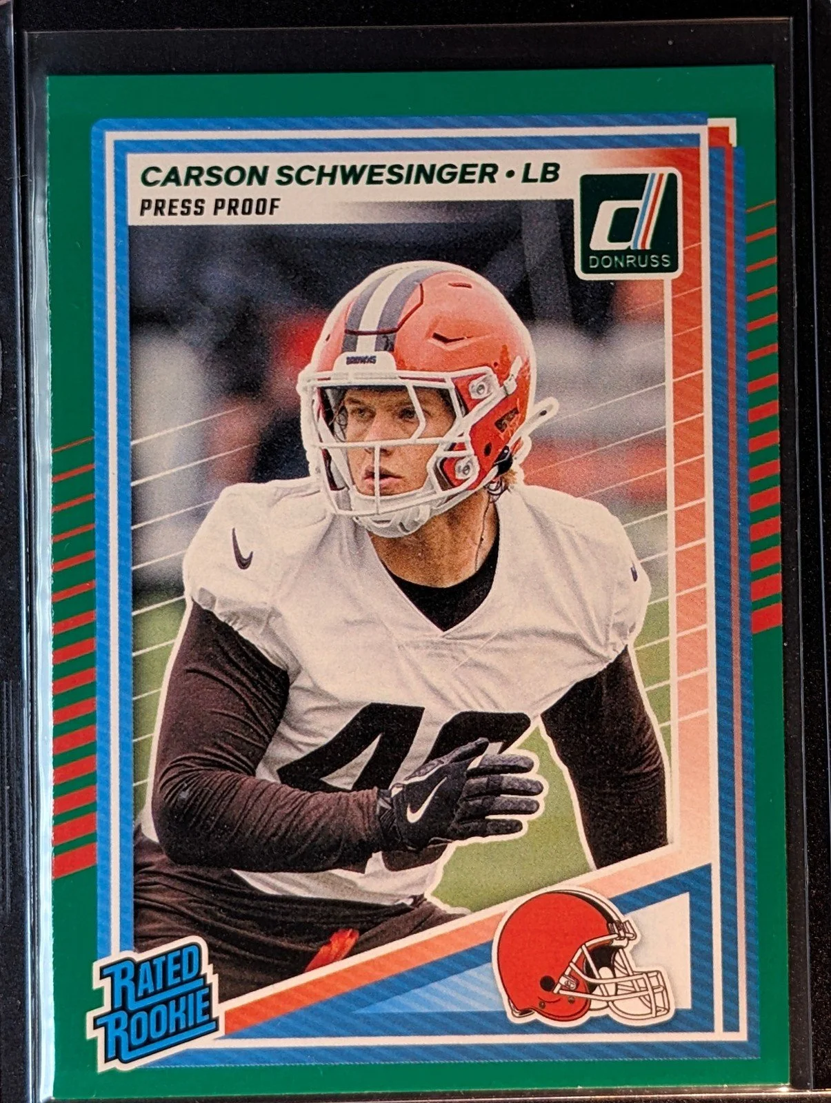 Front of 2025 Donruss #392 Carson Schwesinger Press Proofs Green